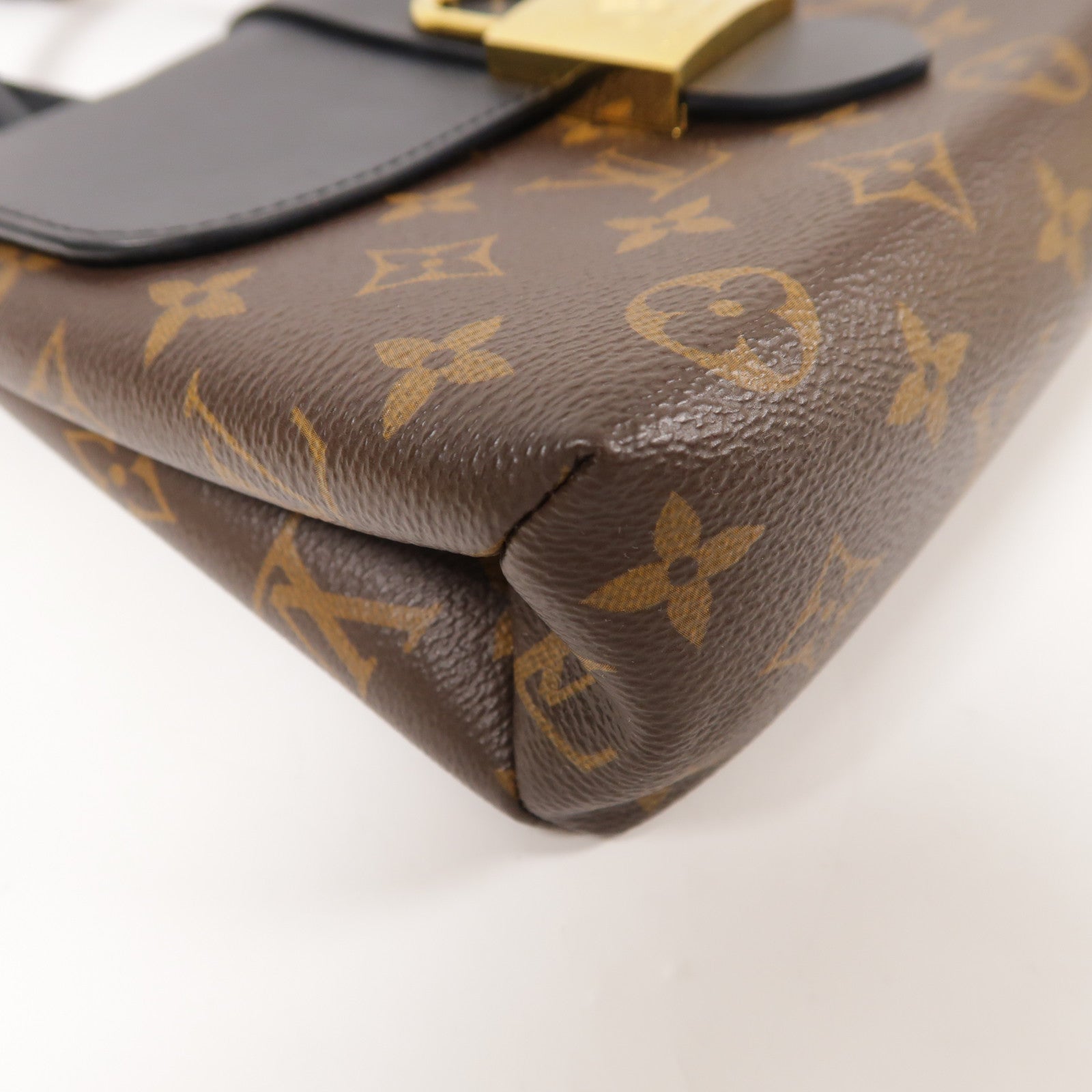 LOUIS VUITTON Monogram Locky BB金扣手挽肩背兩用袋