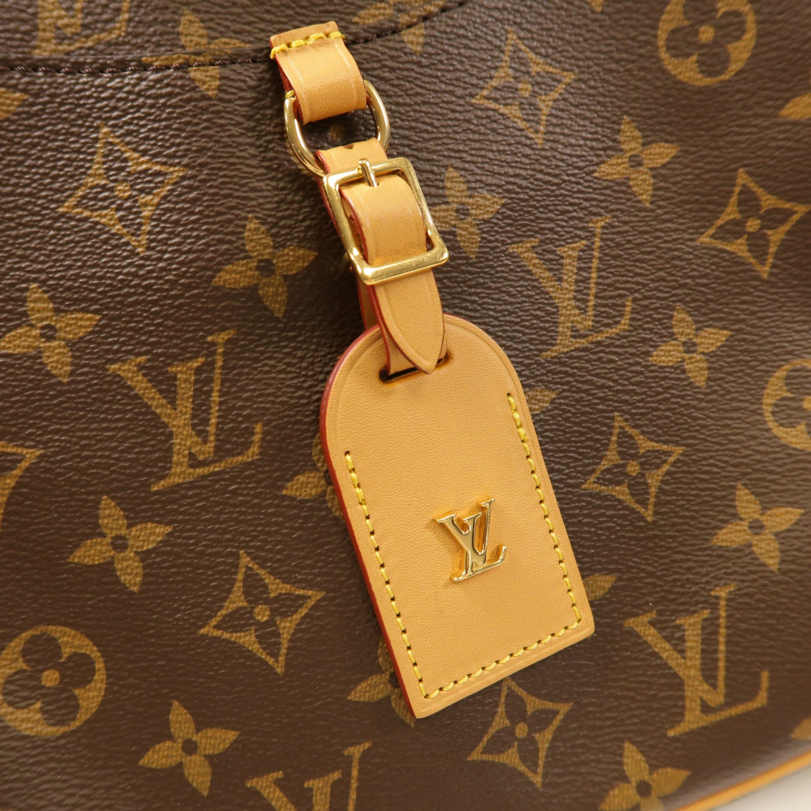 LOUIS VUITTON Monogram Odeon金扣肩背袋