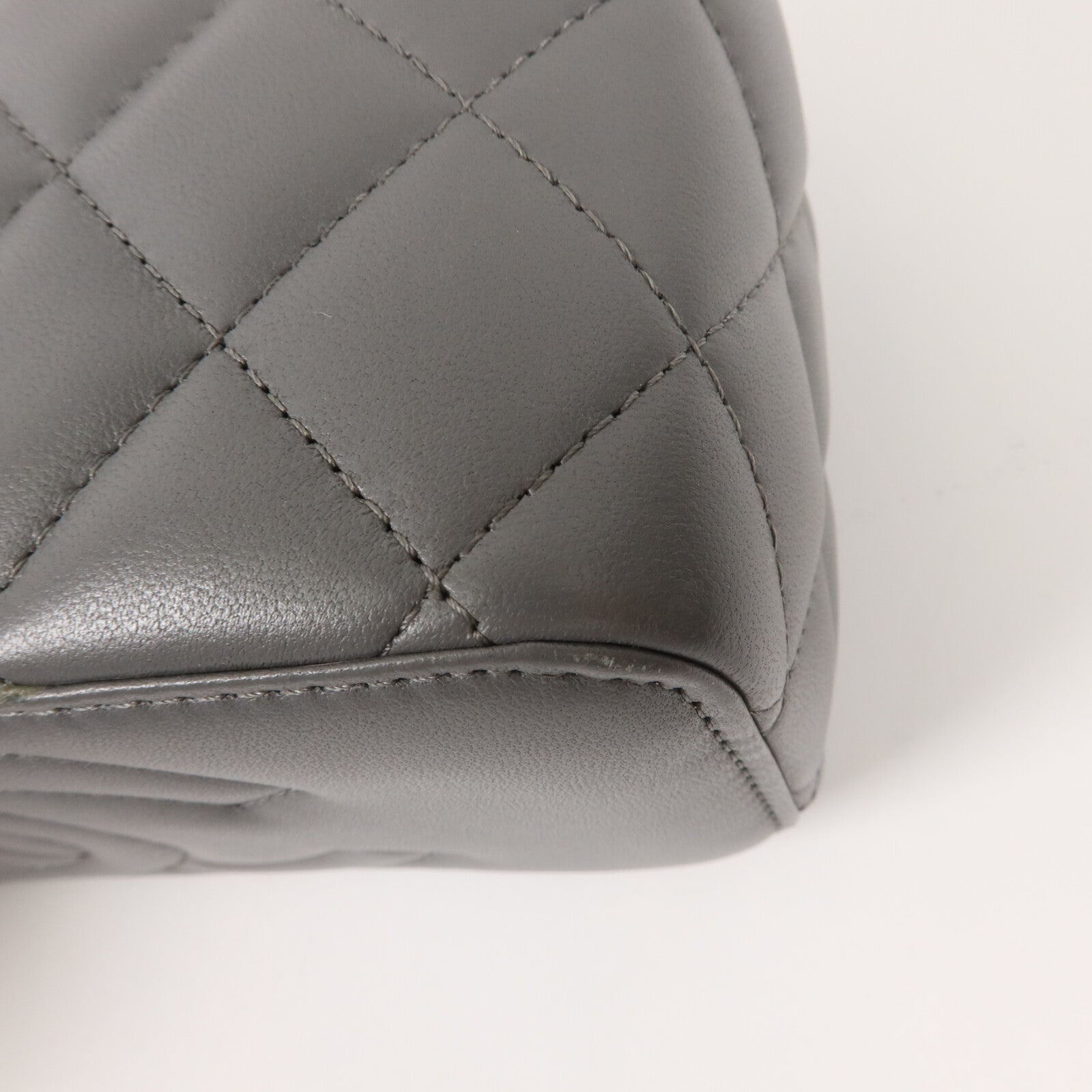 CHANEL 羊皮皮革Vanity Bag鏈帶手挽肩背兩用袋
