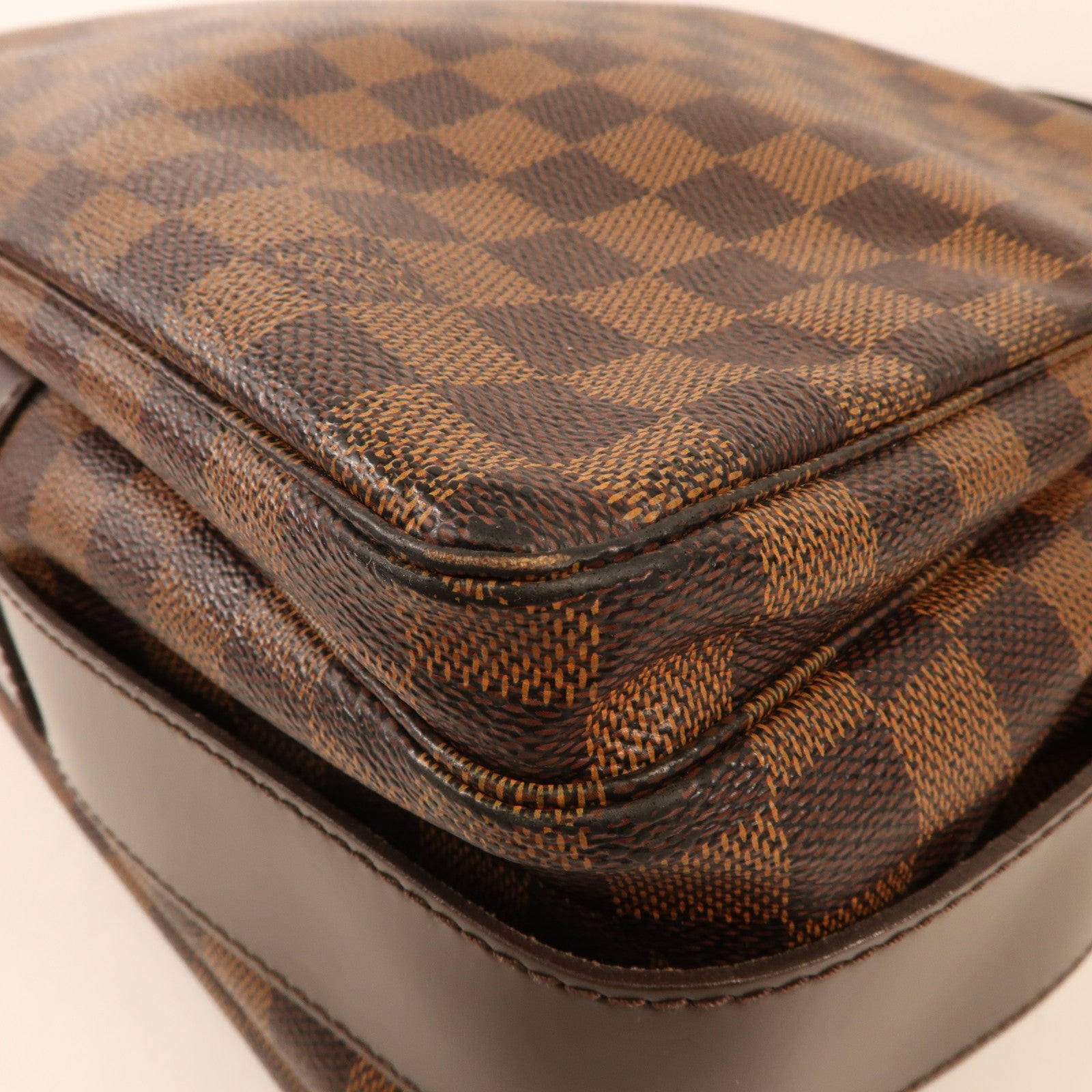 LOUIS VUITTON 【激減優惠】Damier Naviglio金扣肩背袋