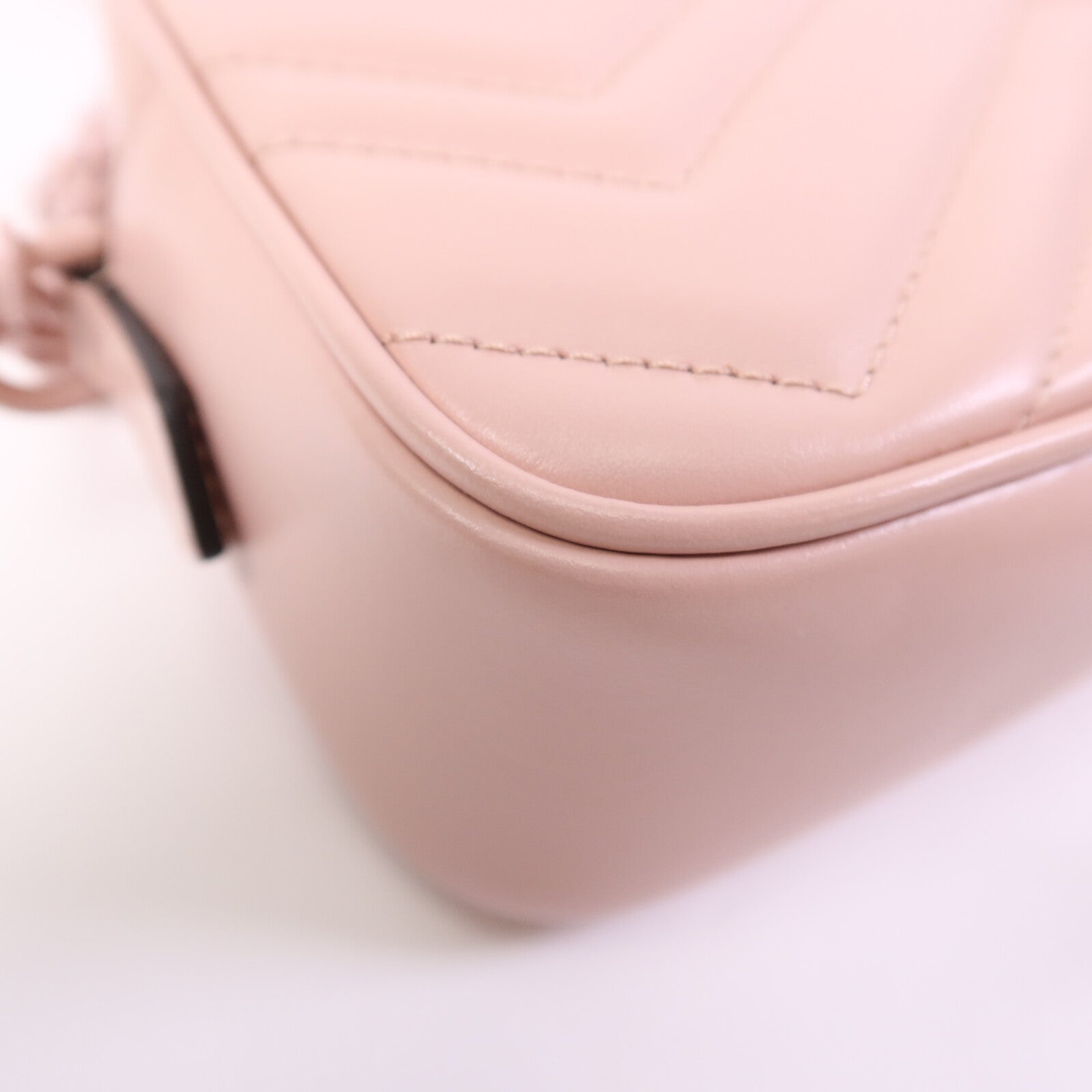 GUCCI 牛皮皮革Mini GG Marmont肩背袋