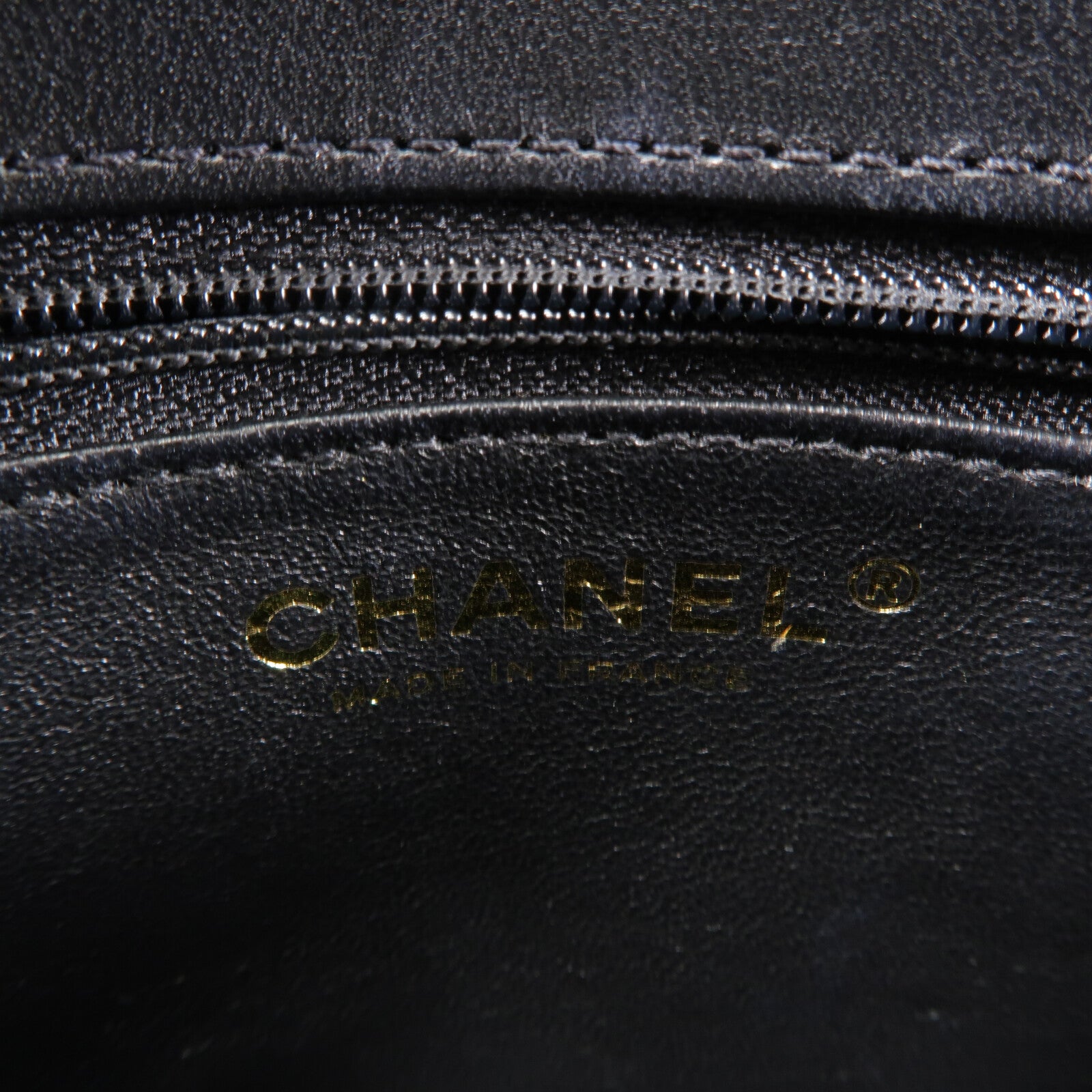 CHANEL 羊皮皮革CC Logo Flap鏈帶肩背袋