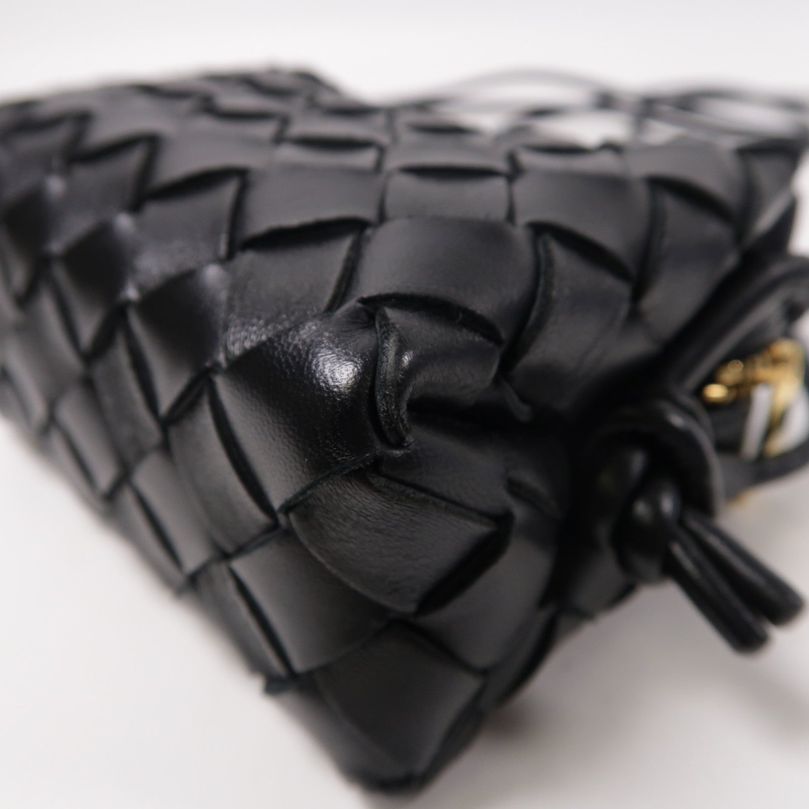BOTTEGA VENETA 【激減優惠】羊皮皮革Shoulder Bag金扣肩背袋黑色