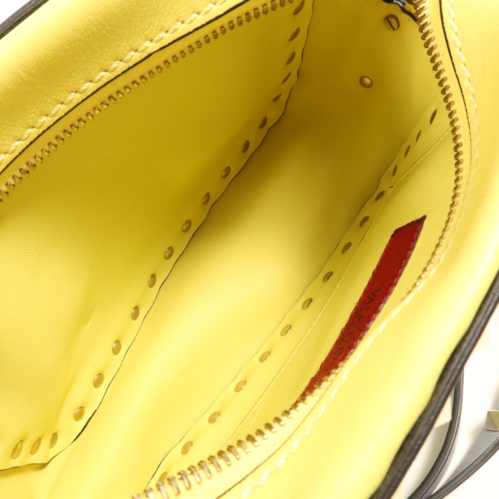 Valentino 牛皮皮革Shoulder Bag金扣肩背袋