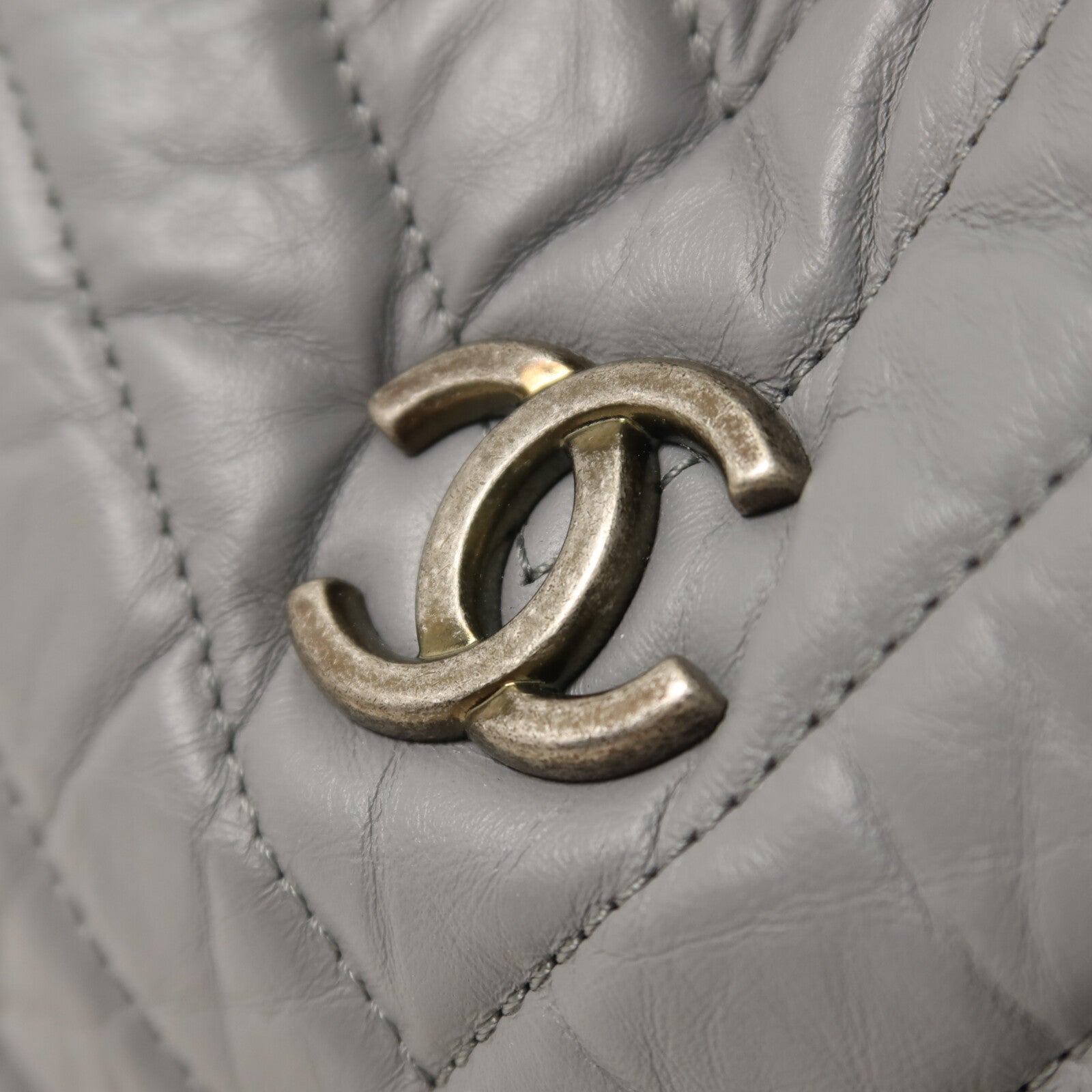 CHANEL 牛皮皮革Gabrielle BackPack鏈帶背包