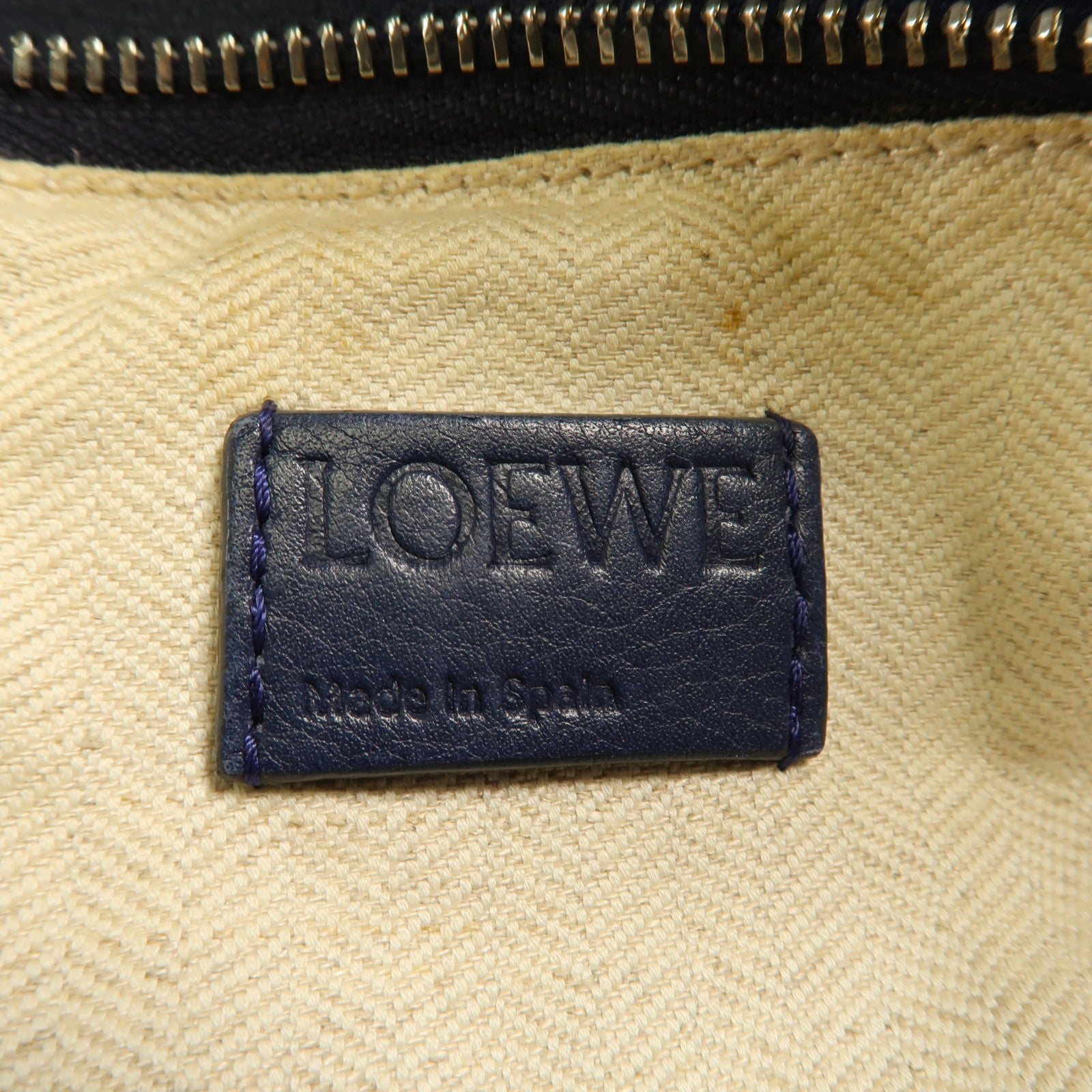 LOEWE 牛皮皮革Puzzle Bag Medium銀扣手挽肩背兩用袋藍色