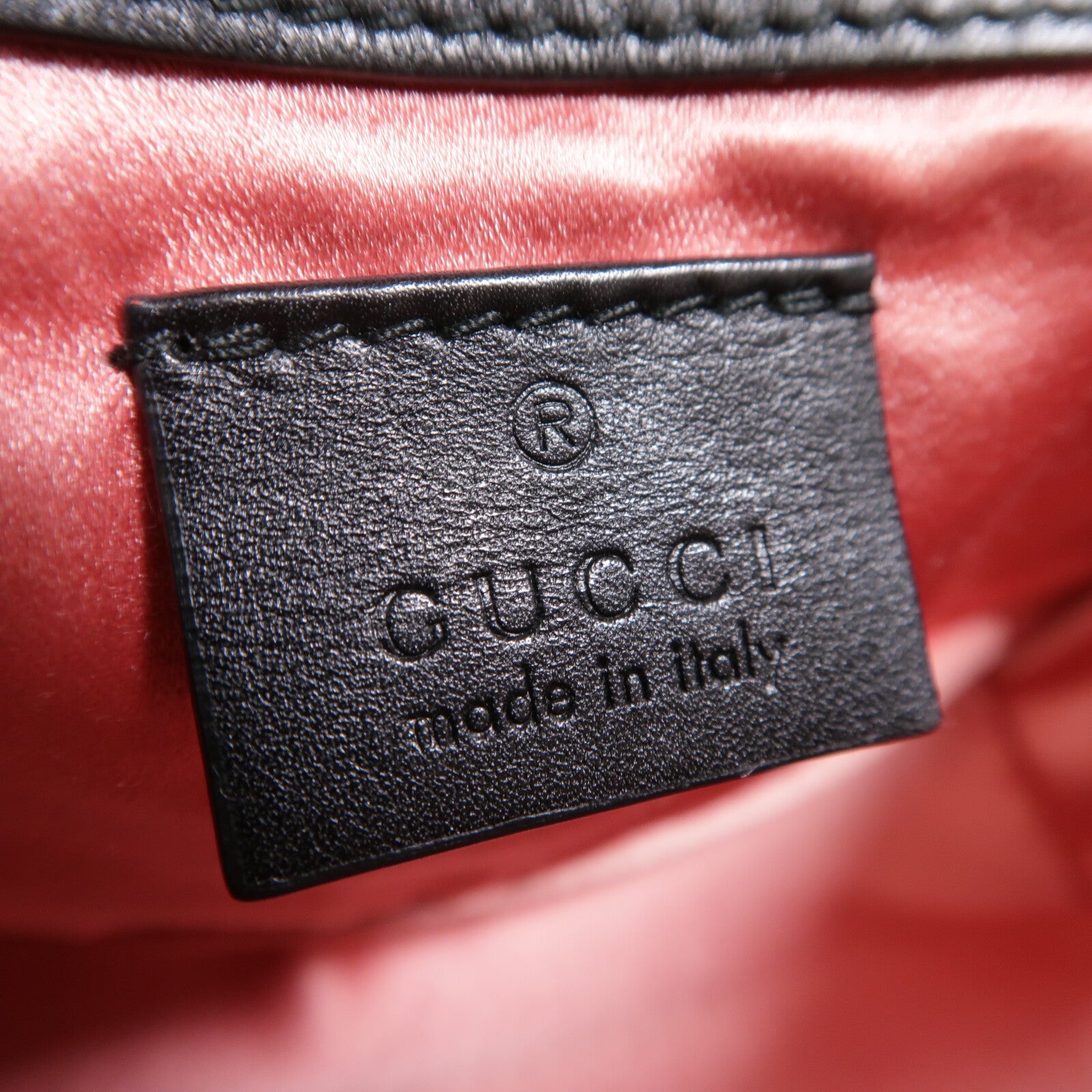 GUCCI 牛皮皮革GG Marmont Super Mini鏈帶肩背袋