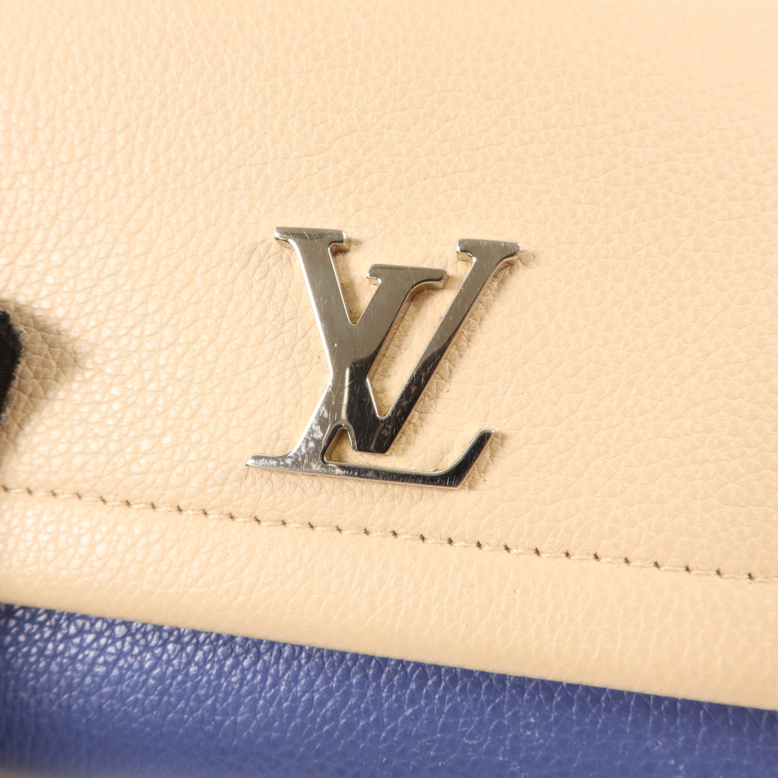 LOUIS VUITTON 牛皮皮革Lockme II長錢包