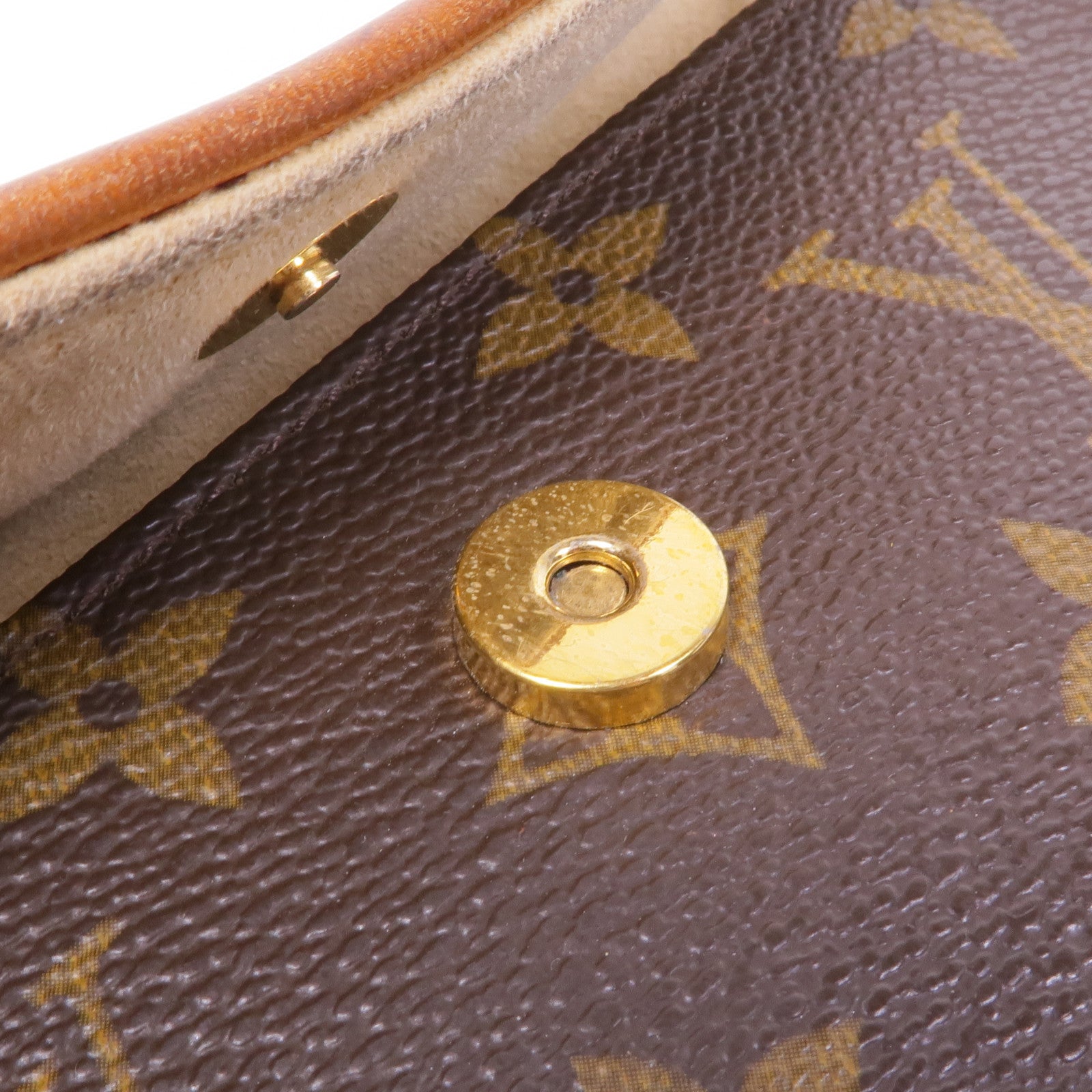 LOUIS VUITTON Monogram Pochette Florentine金扣腰包