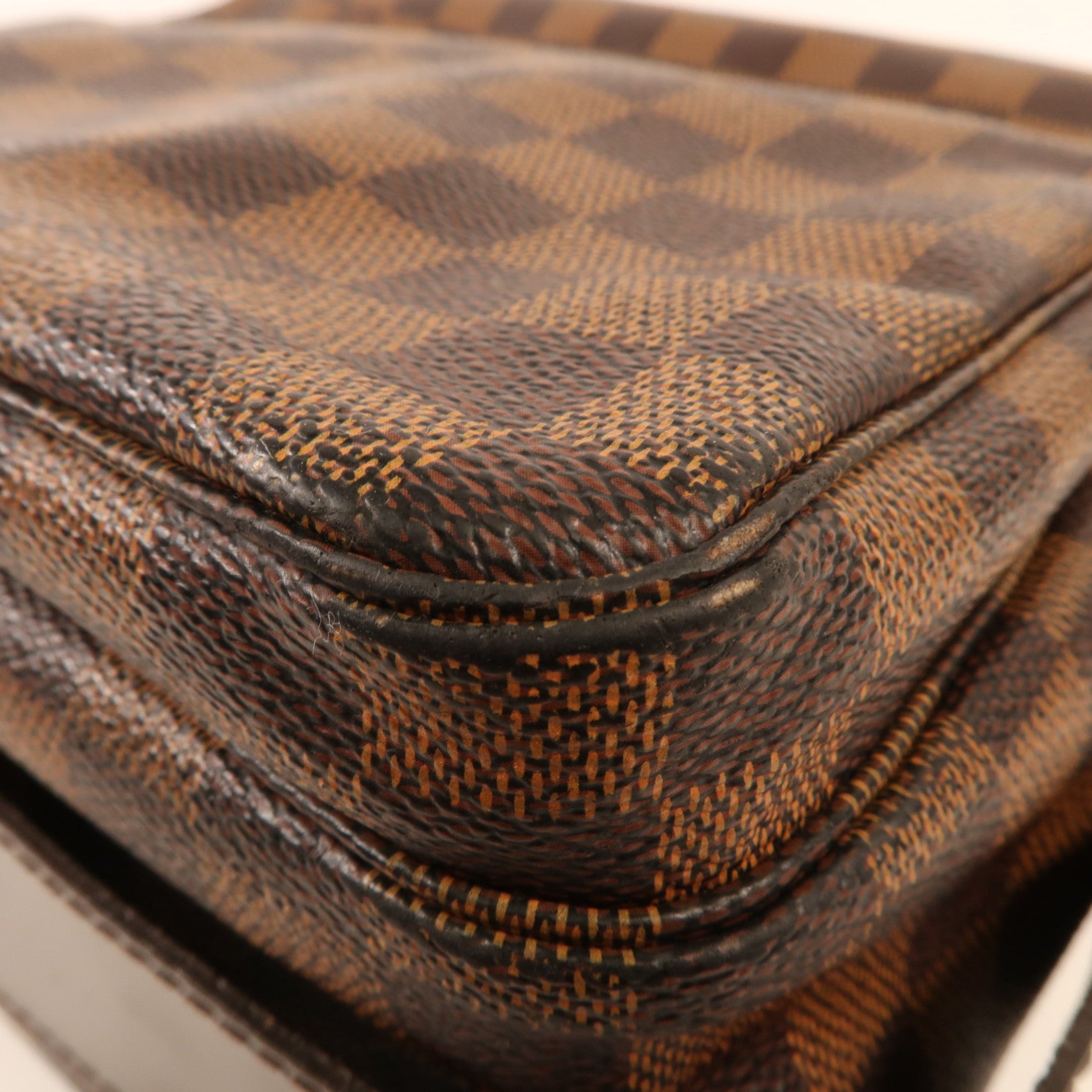 LOUIS VUITTON Damier Naviglio金扣肩背袋