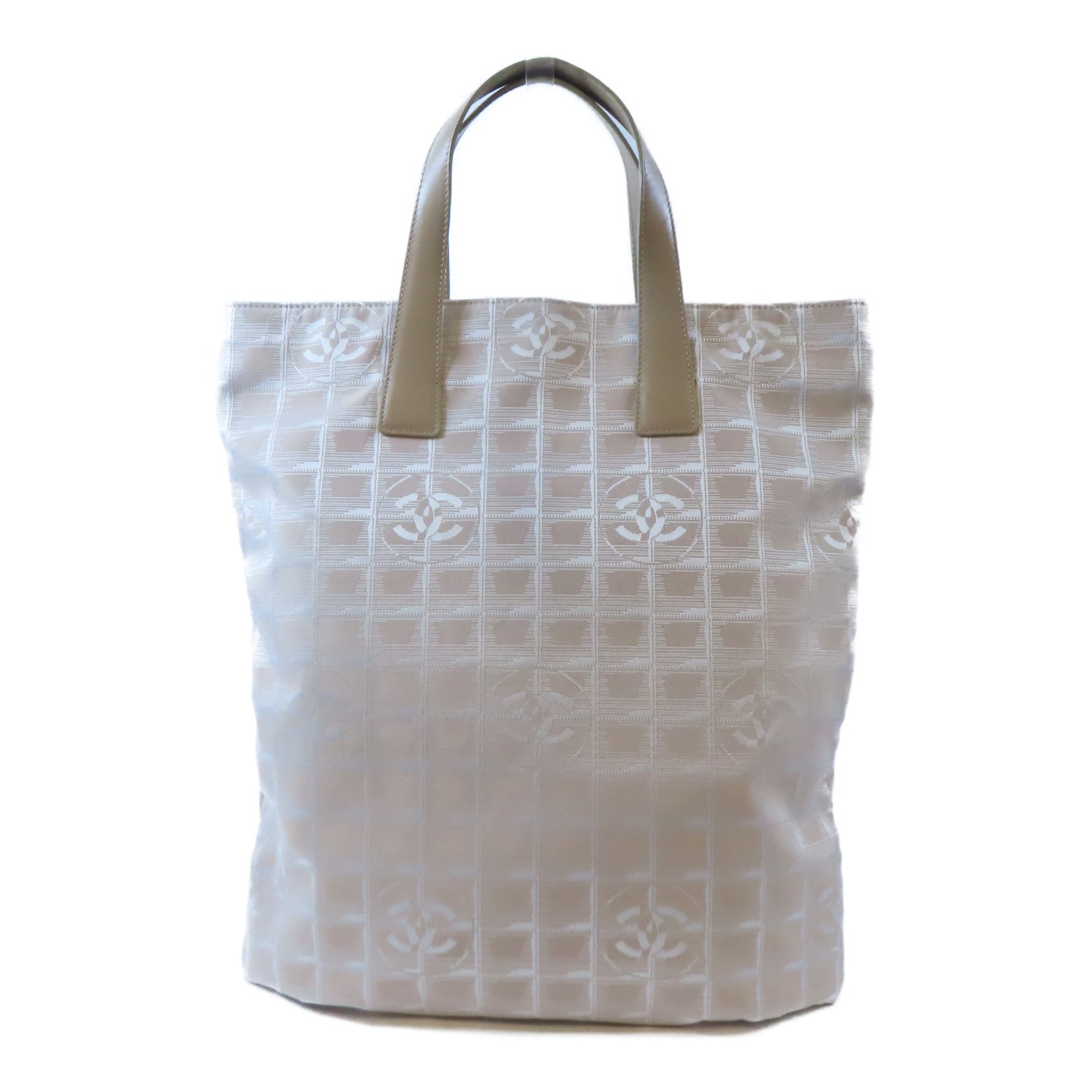 CHANEL 尼龍New Travel Line Tote Bag銀扣手挽袋淺褐色