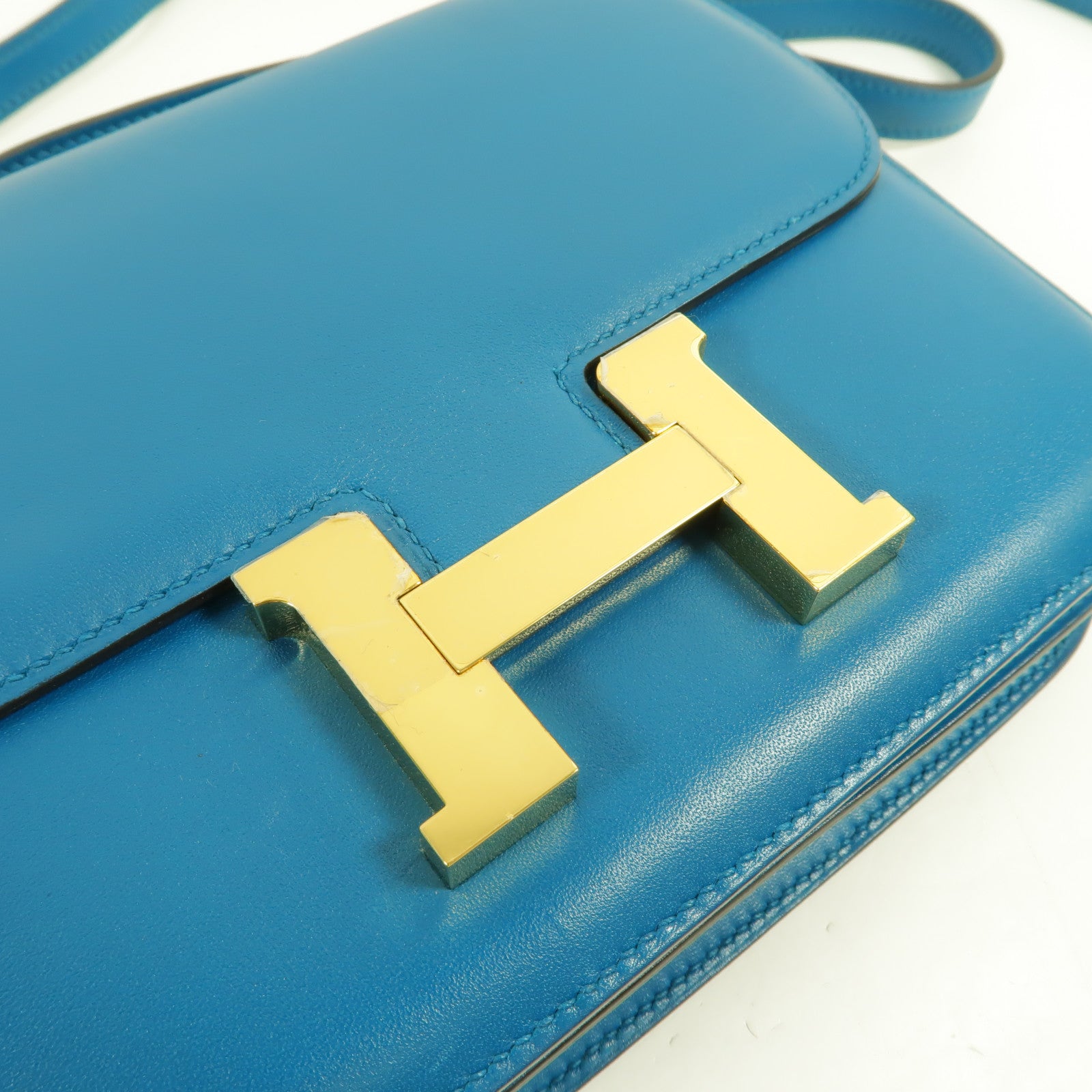 HERMES Swift皮革Constance Mini肩背袋Bleu Zanzibar