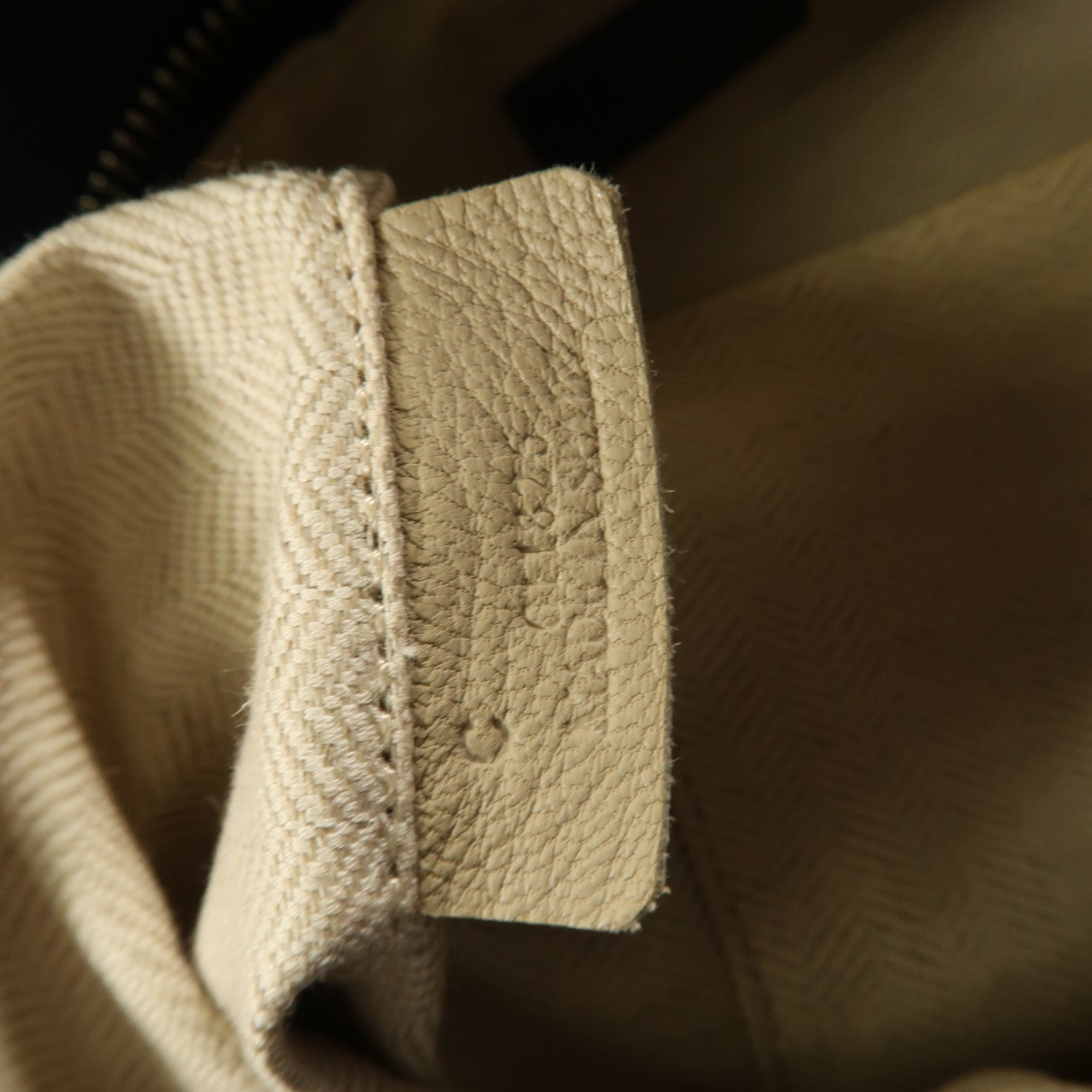 LOEWE 牛皮皮革Puzzle Bag Medium銀扣手挽肩背兩用袋藍色