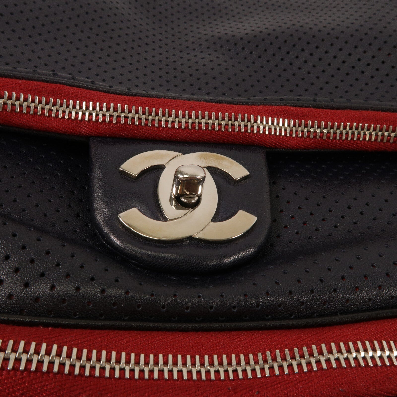 CHANEL 羊皮皮革Chain Shoulder 鏈帶肩背袋