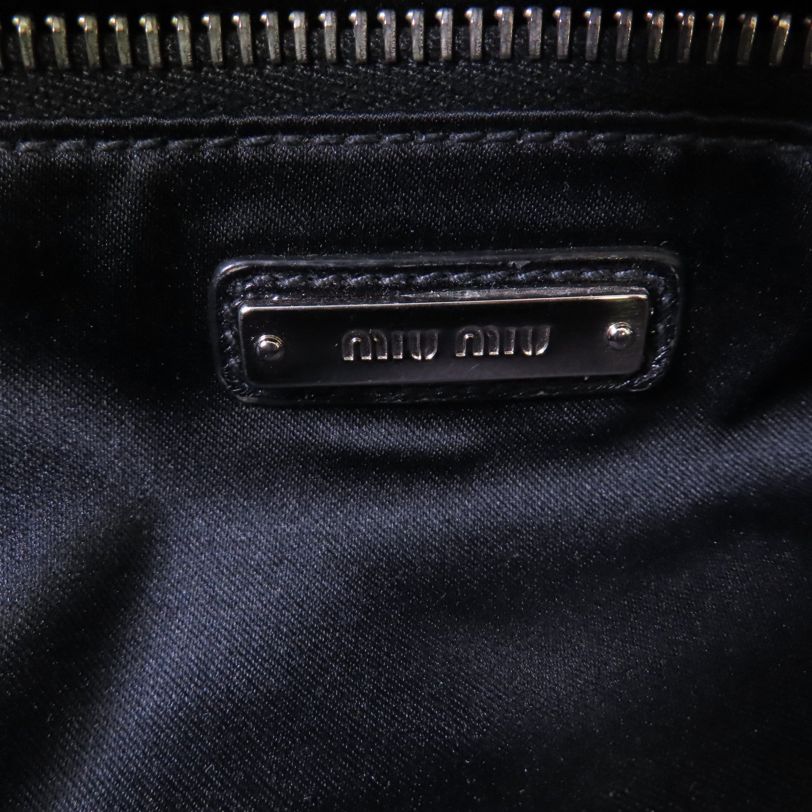 Miu Miu 牛皮皮革2Way Shoulder Bag銀扣手挽肩背兩用袋黑色