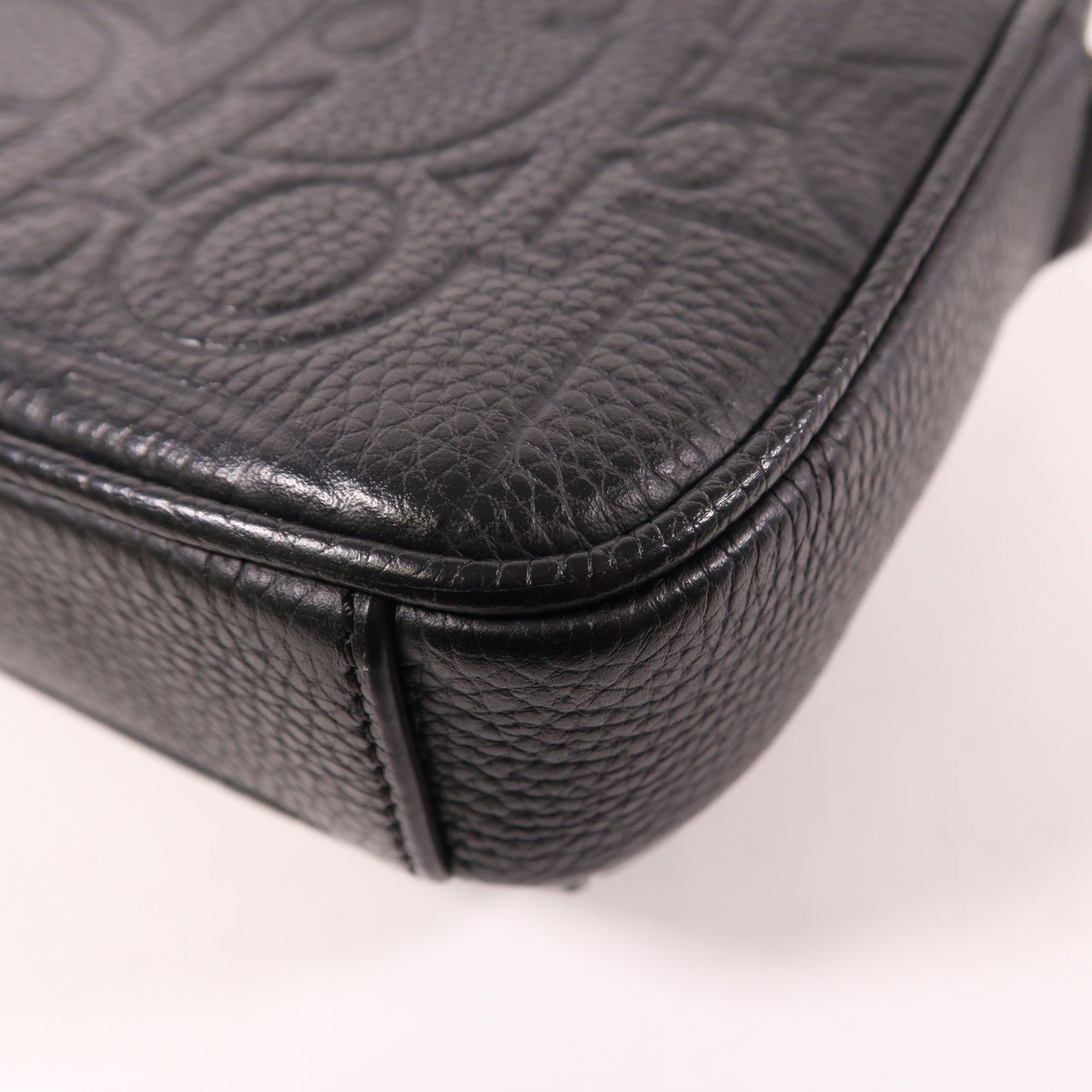 Dior 牛皮皮革Rider 2.0 Messenger M銀扣肩背袋