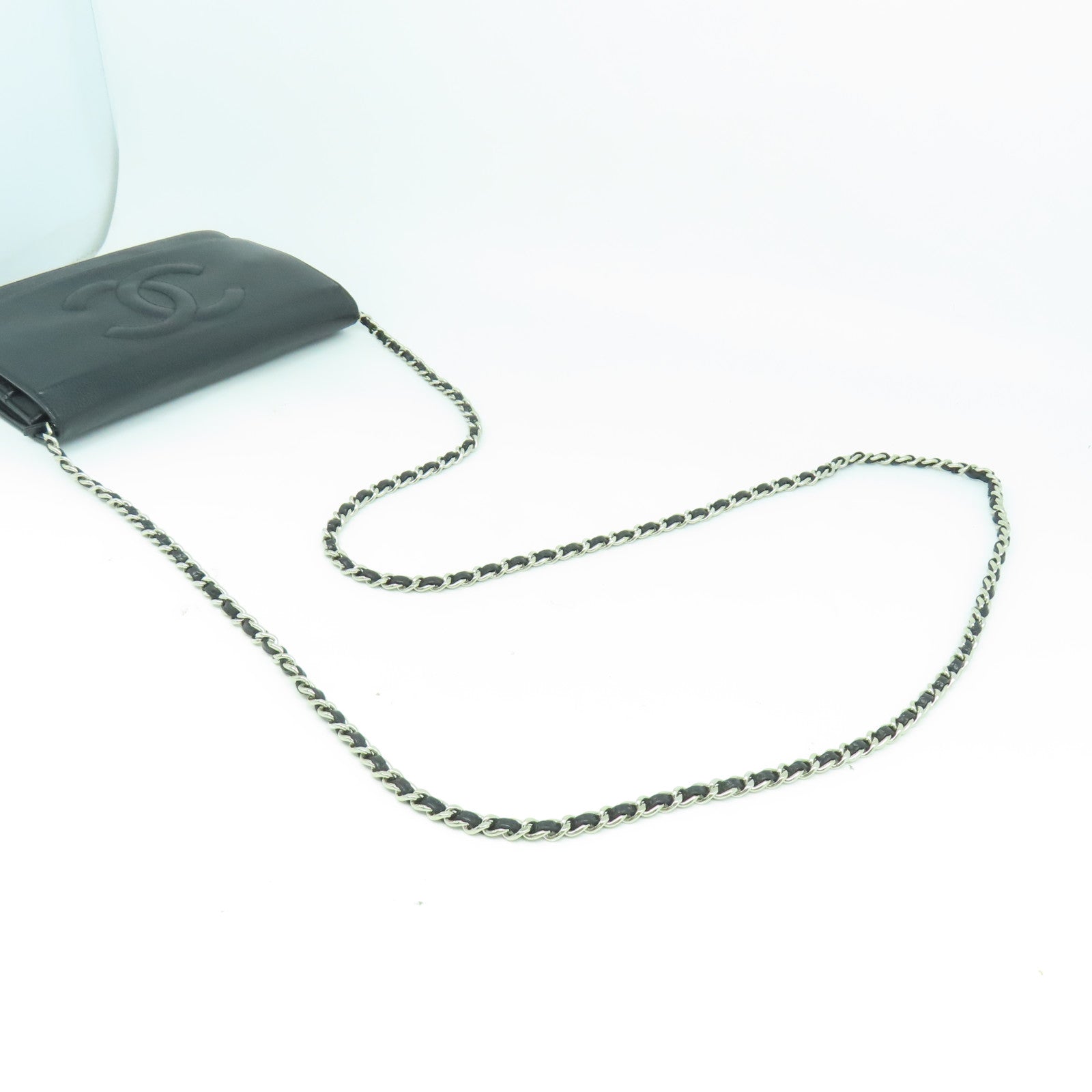 CHANEL 【激減優惠】菱格Caviar皮革Woc銀扣鏈帶肩背袋黑色
