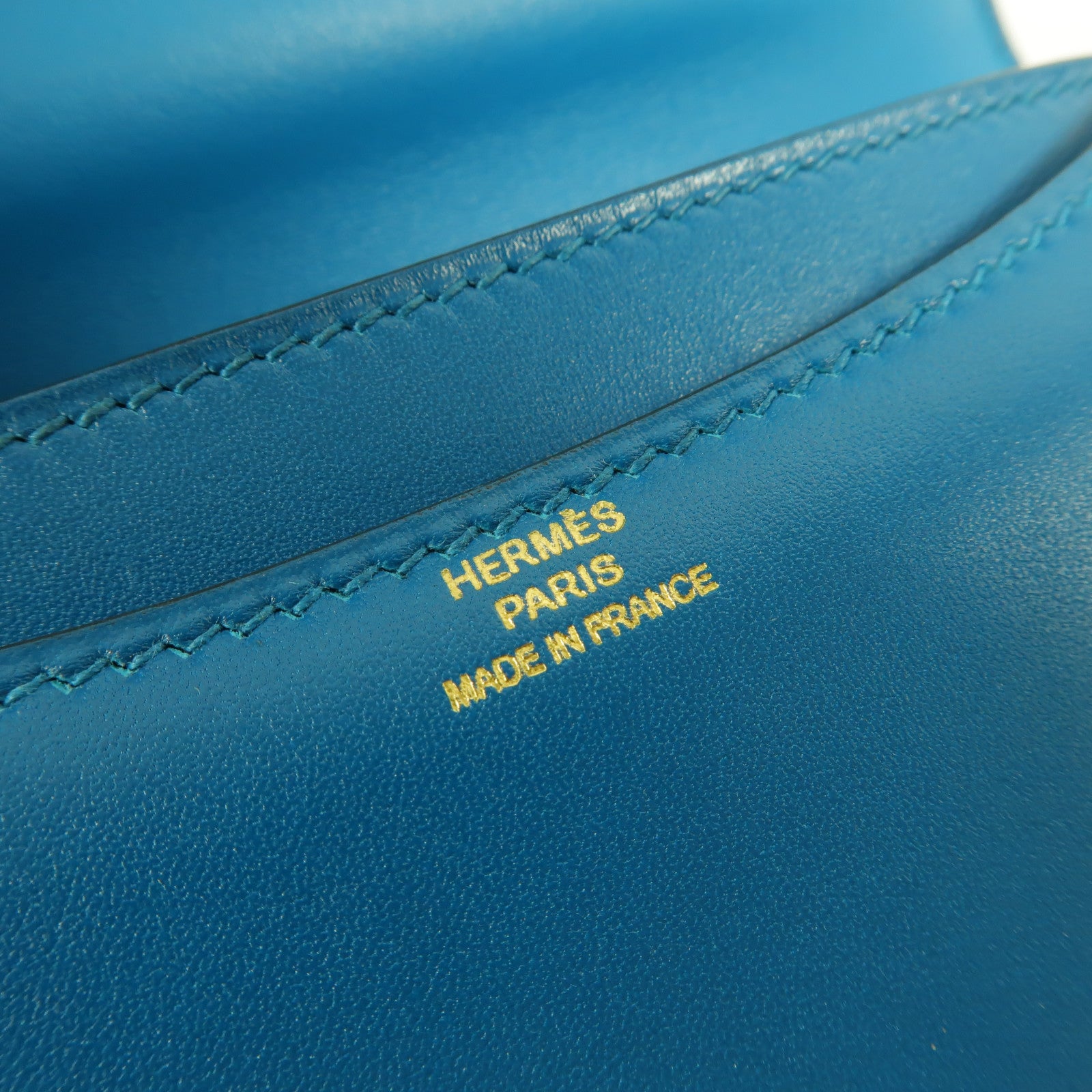 HERMES Swift皮革Constance Mini肩背袋Bleu Zanzibar