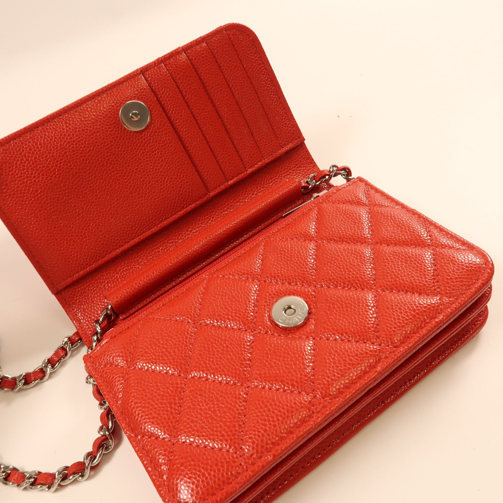 CHANEL 牛皮皮革Chain Shoulder銀扣鏈帶肩背袋紅色