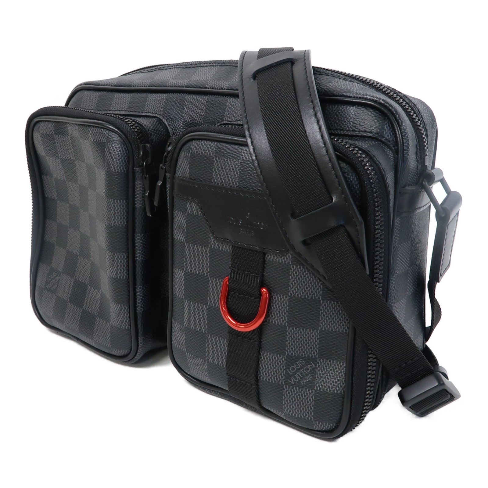 LOUIS VUITTON Damier Graphite Utility Messenger肩背袋黑色