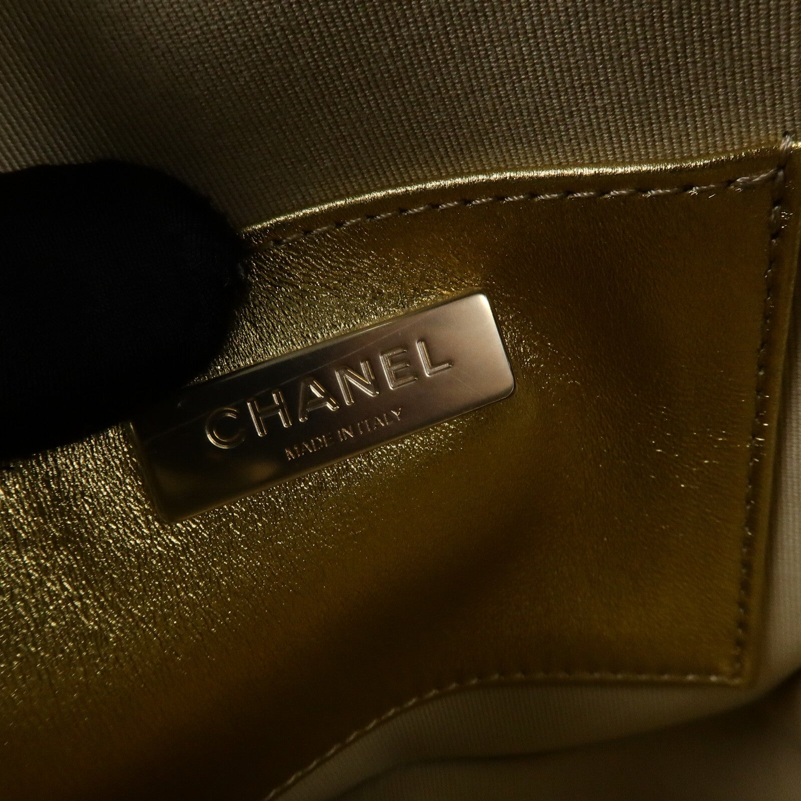 CHANEL 羊皮皮革Matelasse Star鏈帶肩背袋