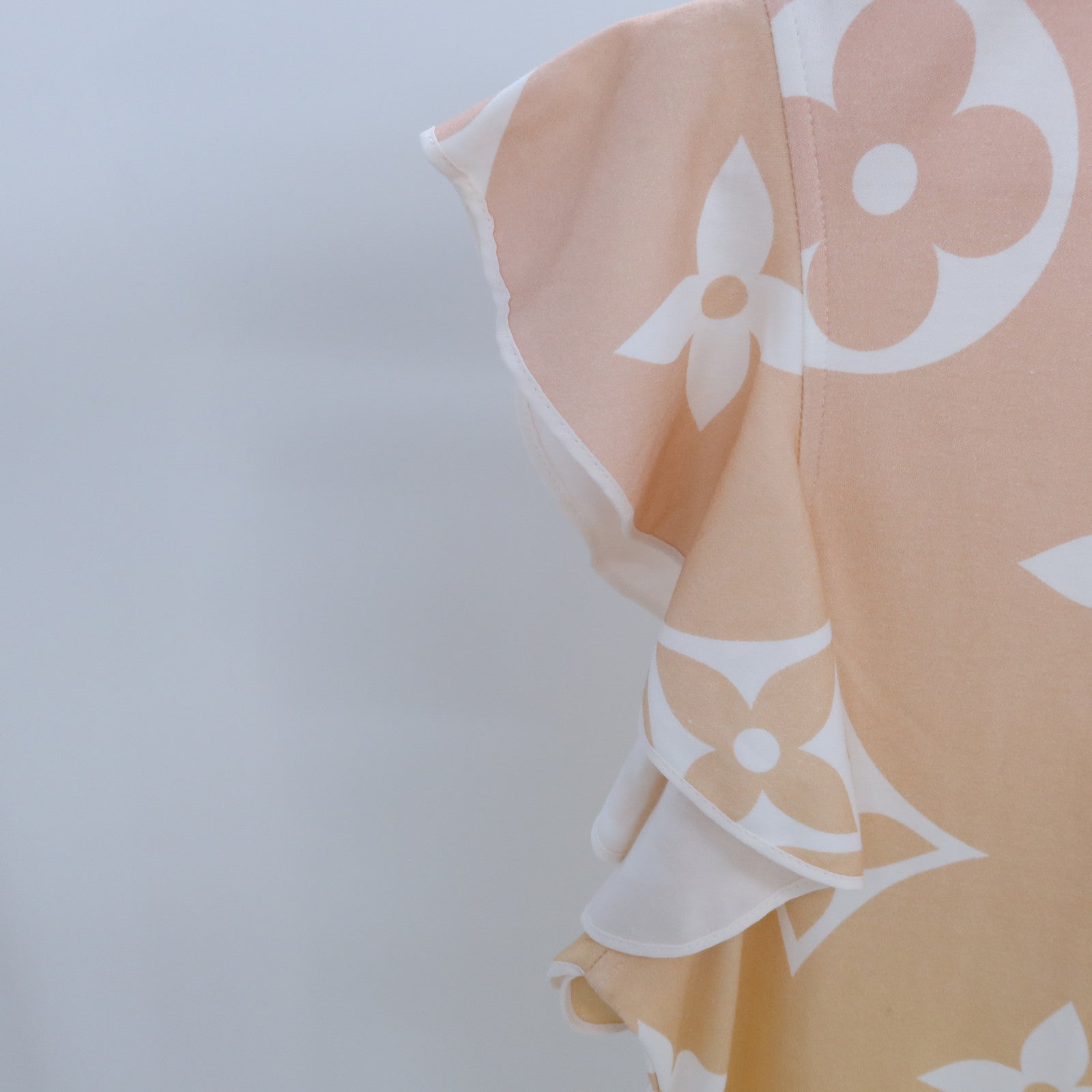 LOUIS VUITTON Cotton Sunrise Monogram Top上衣