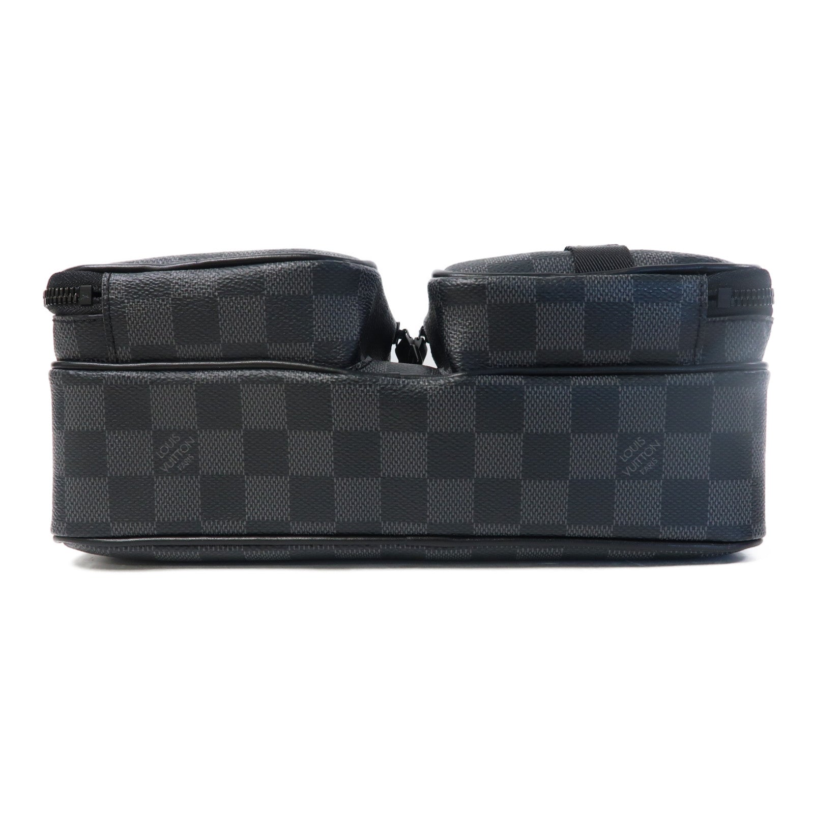 LOUIS VUITTON Damier Graphite Utility Messenger肩背袋黑色