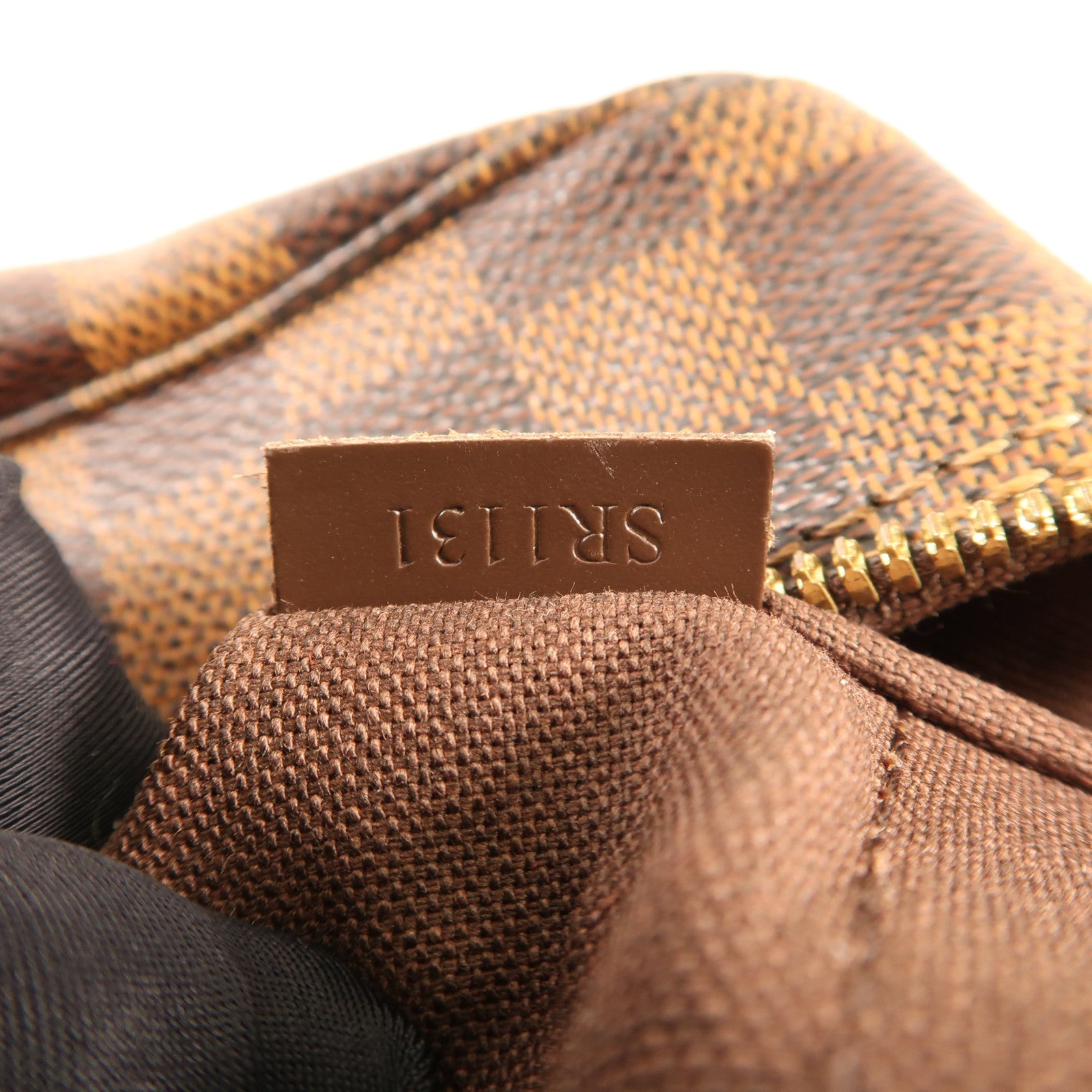 LOUIS VUITTON Damier Naviglio金扣肩背袋