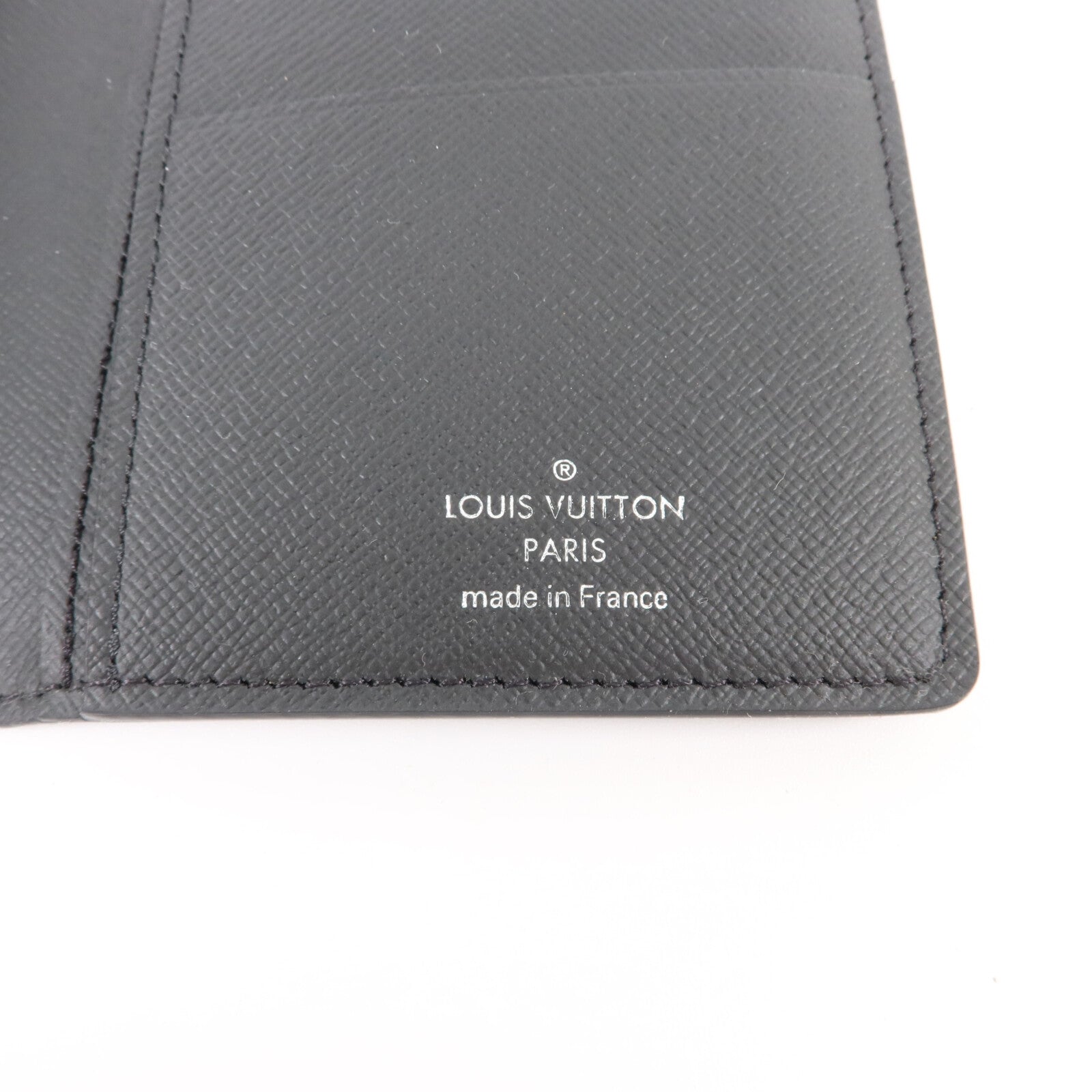 LOUIS VUITTON Monogram Eclipse Brazza長錢包