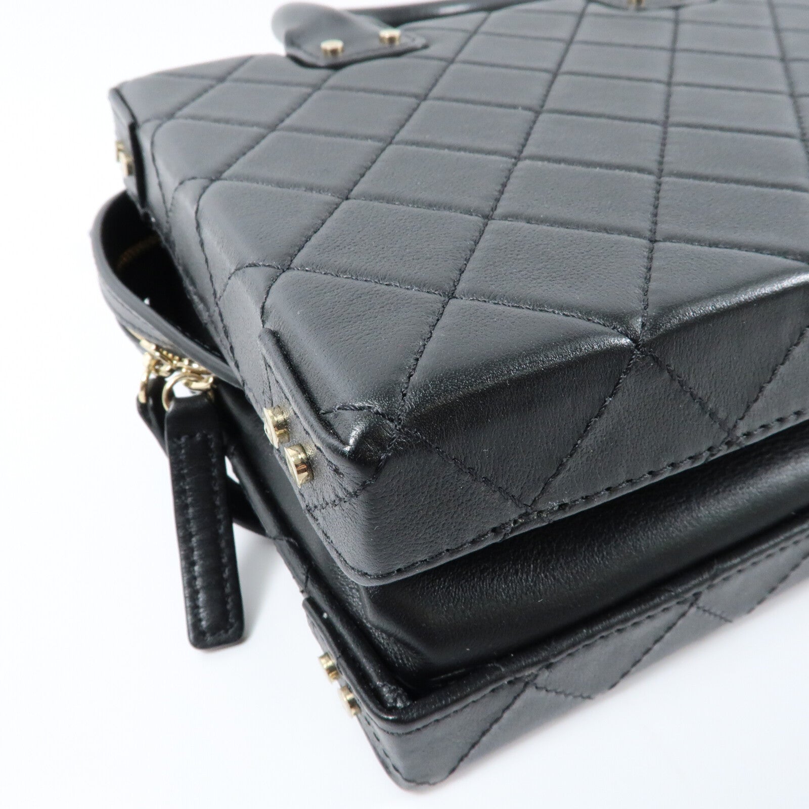 CHANEL 牛皮皮革Vanity Case金扣手挽肩背兩用袋