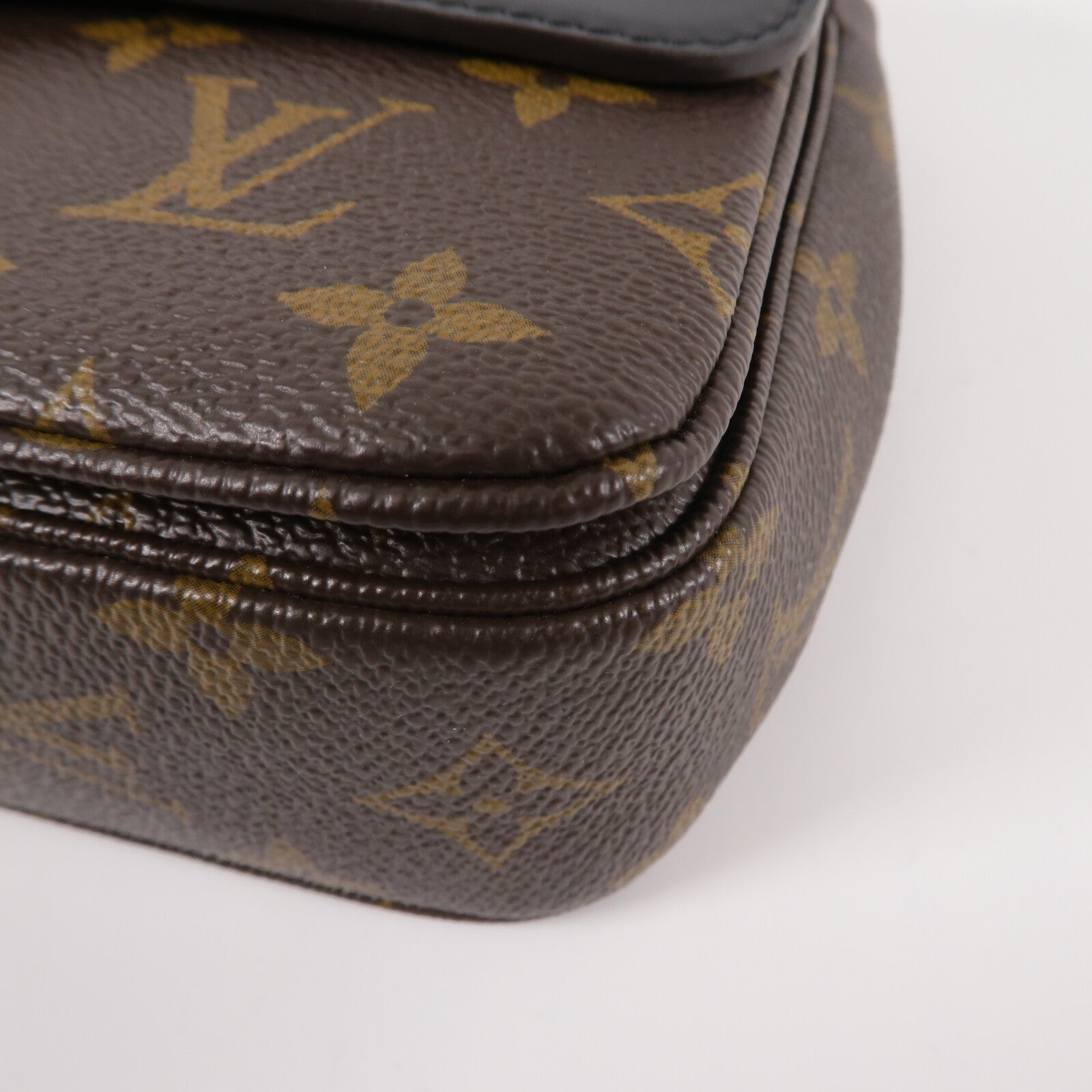 LOUIS VUITTON Monogram Marceau肩背袋