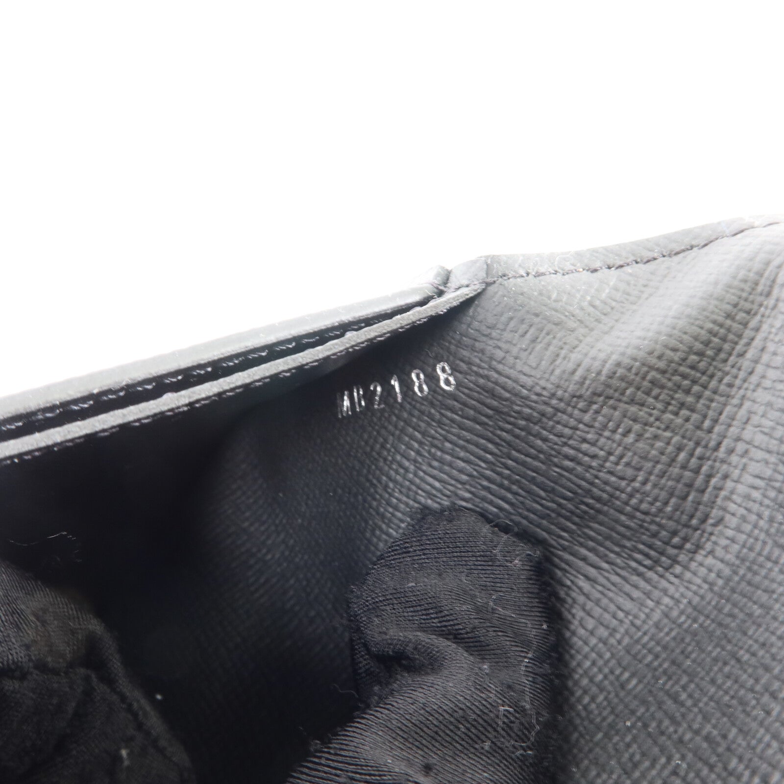 LOUIS VUITTON Monogram Eclipse Brazza長錢包