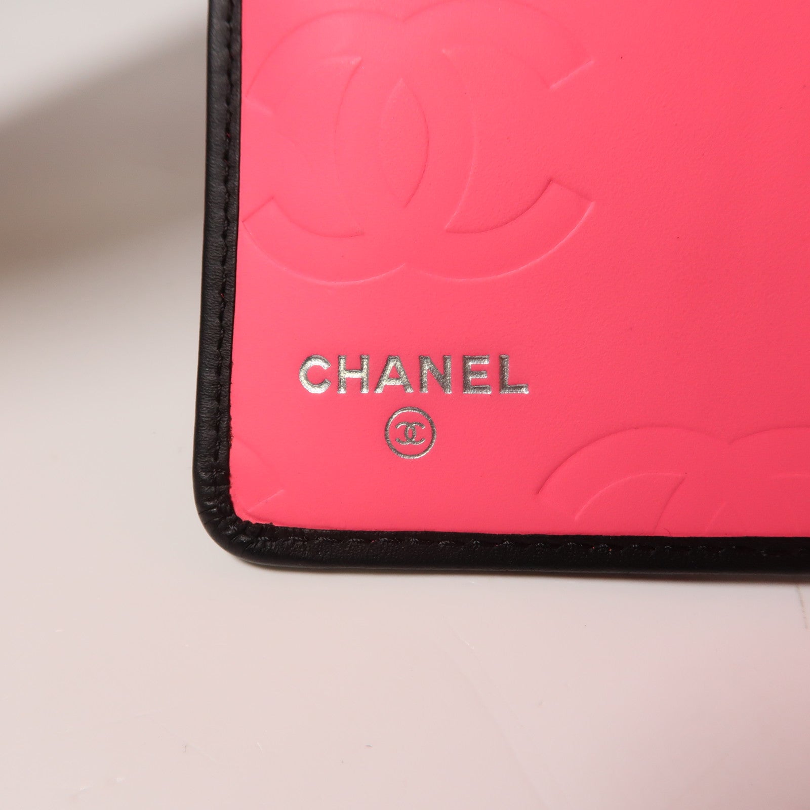 CHANEL 菱格牛皮皮革Cambon Line Fold Wallet銀扣折疊錢包黑色
