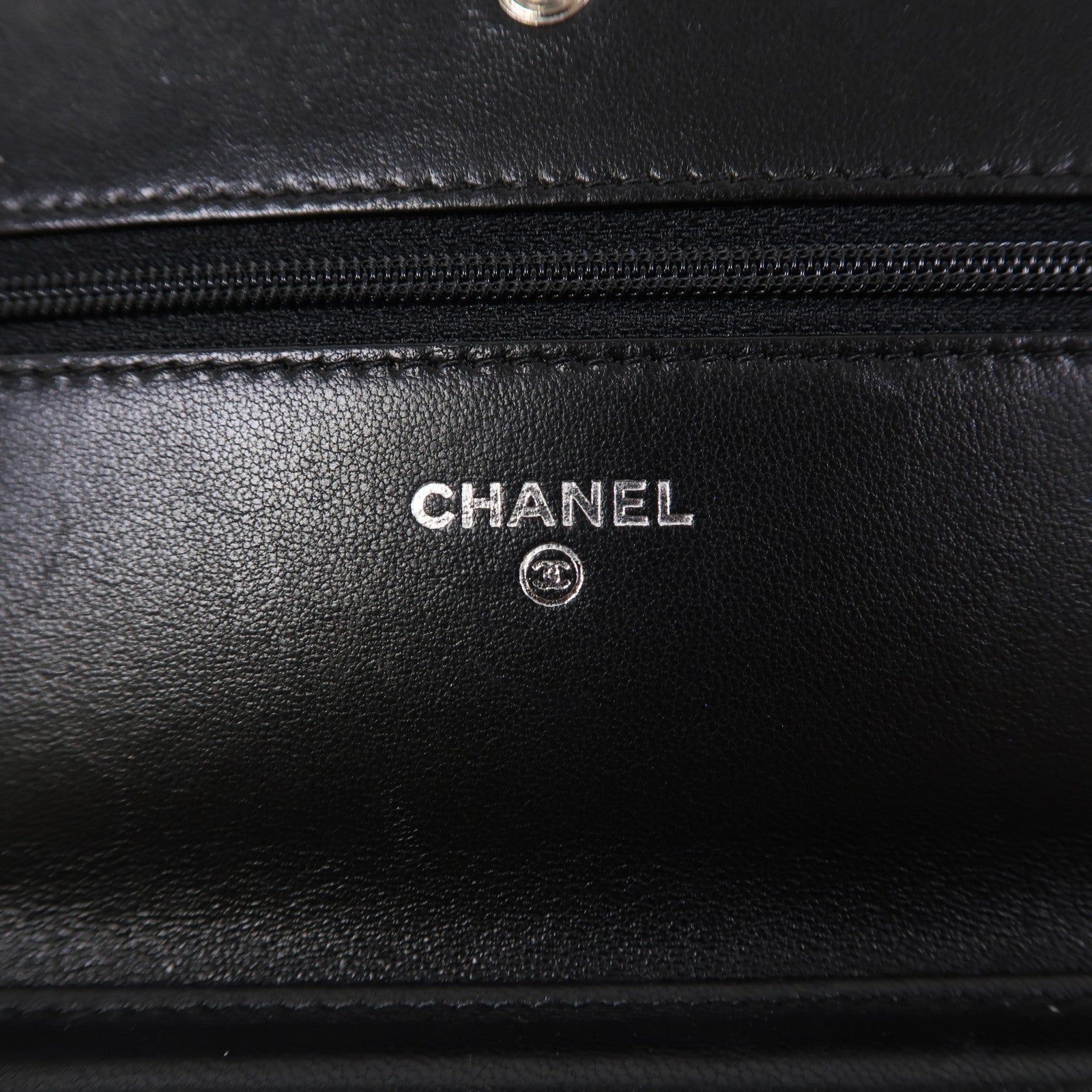 CHANEL 【激減優惠】菱格羊皮皮革Boy WOC銀扣鏈帶肩背袋黑色