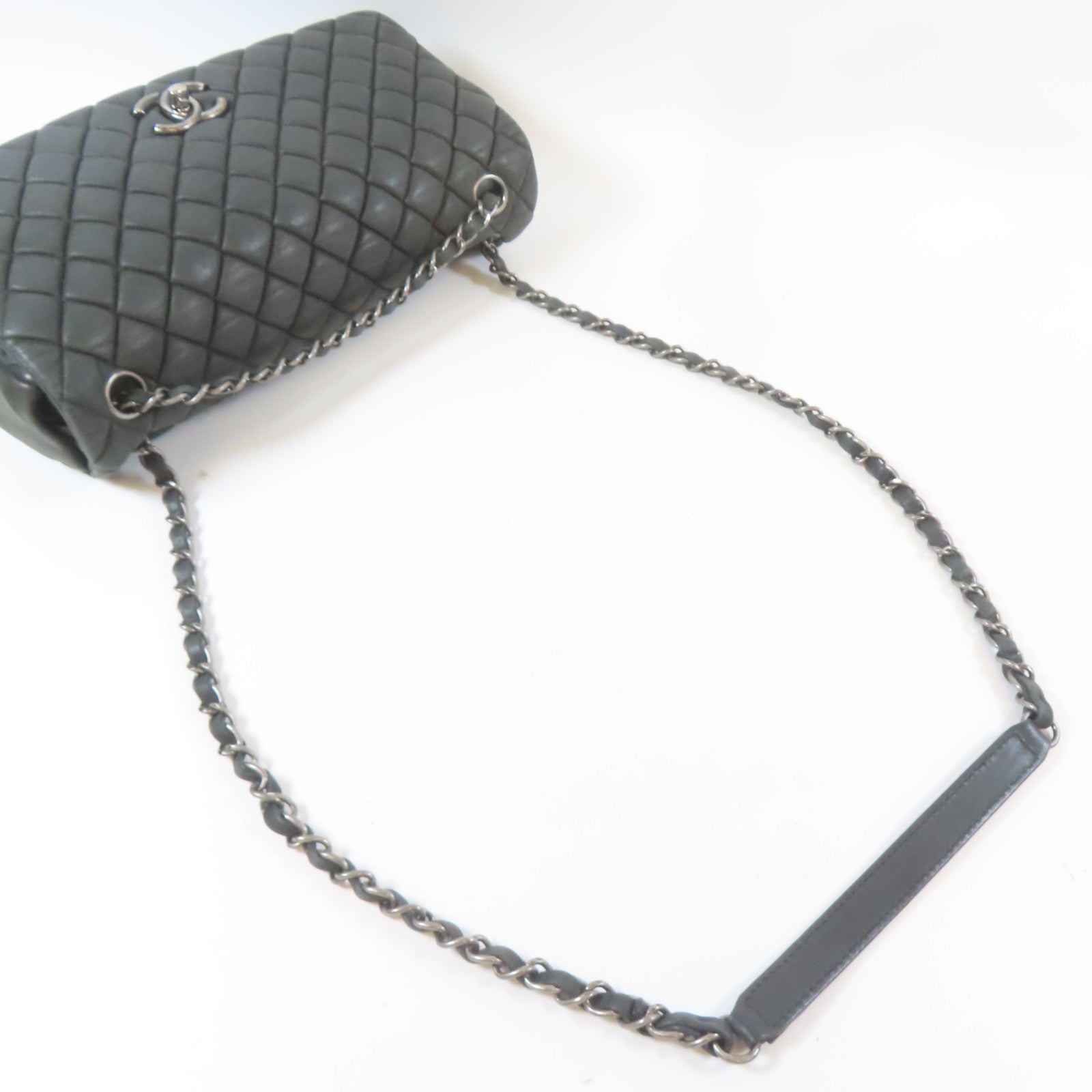 CHANEL 【激減優惠】菱格牛皮皮革Chain Shoulder Bag銀扣鏈帶肩背袋灰色