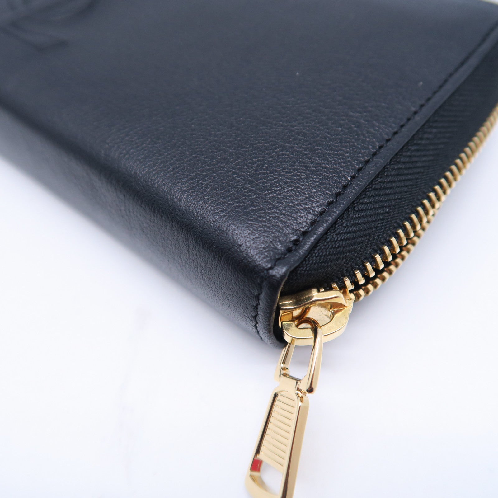 YVES SAINT LAURENT 【激減優惠】牛皮皮革Long Wallet金扣長錢包黑色