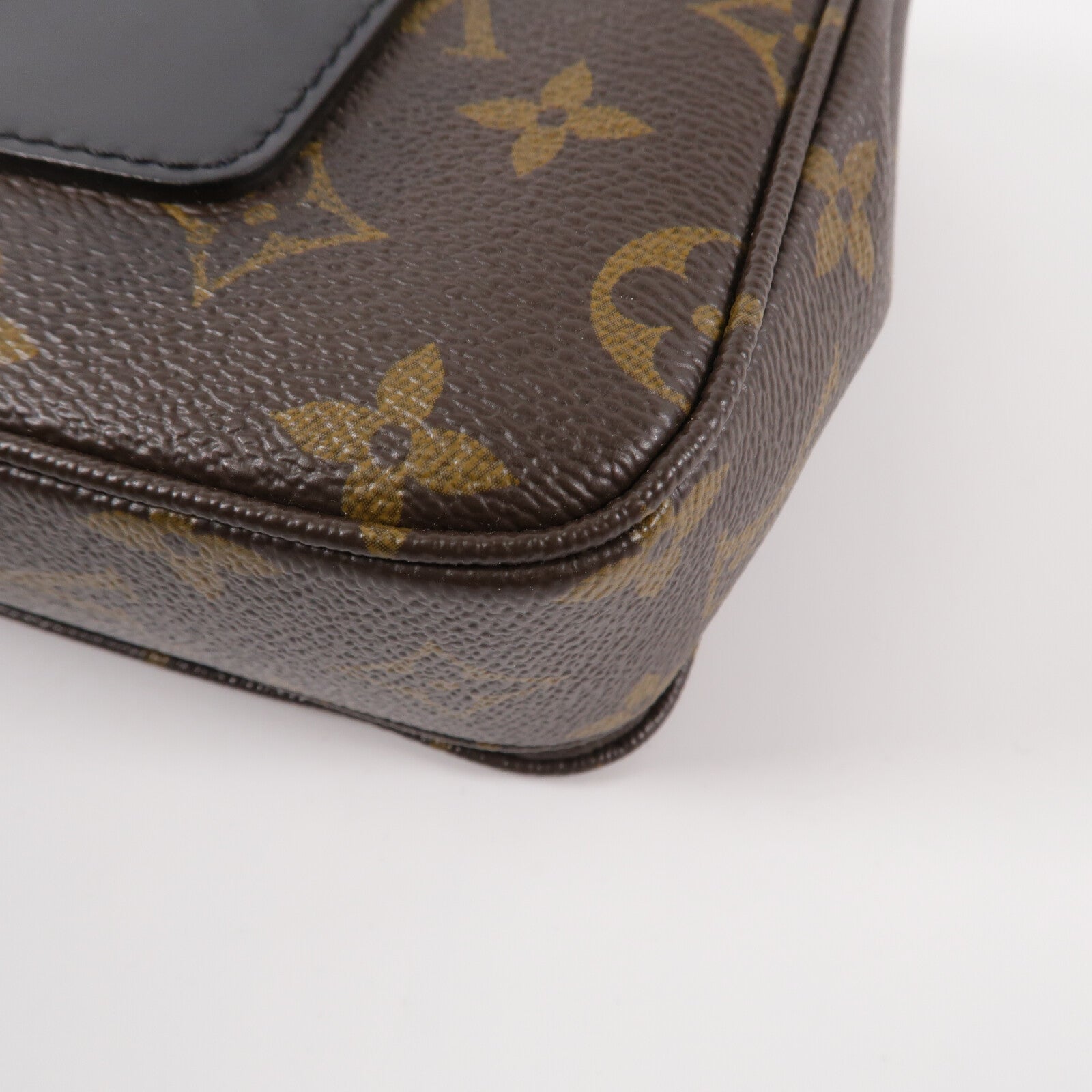 LOUIS VUITTON Monogram Marceau肩背袋