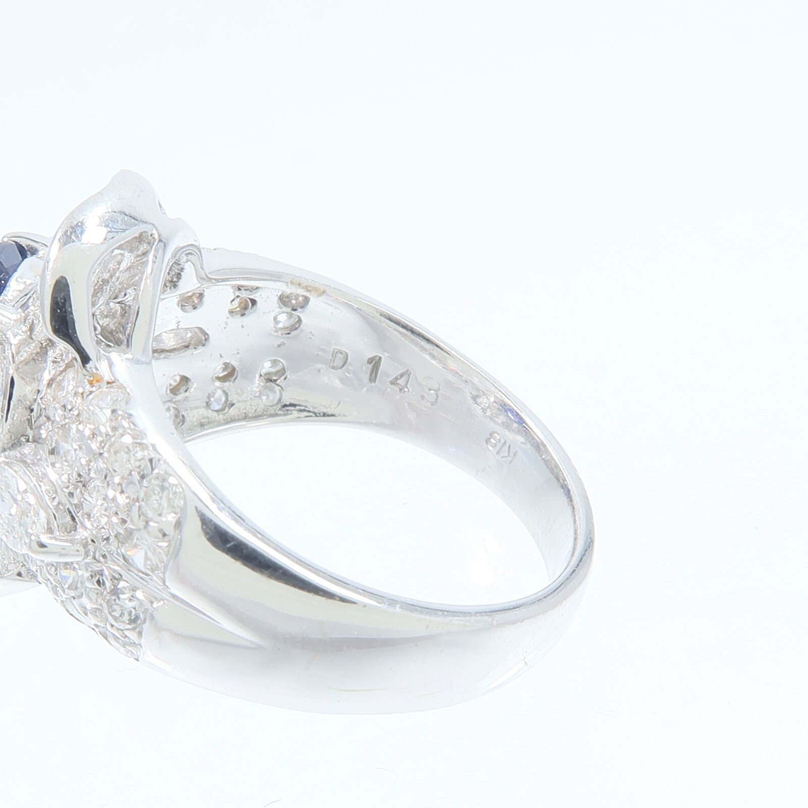 JEWELRY 18K白金Sapphire Diamond Ring藍寶石/鑽石戒指