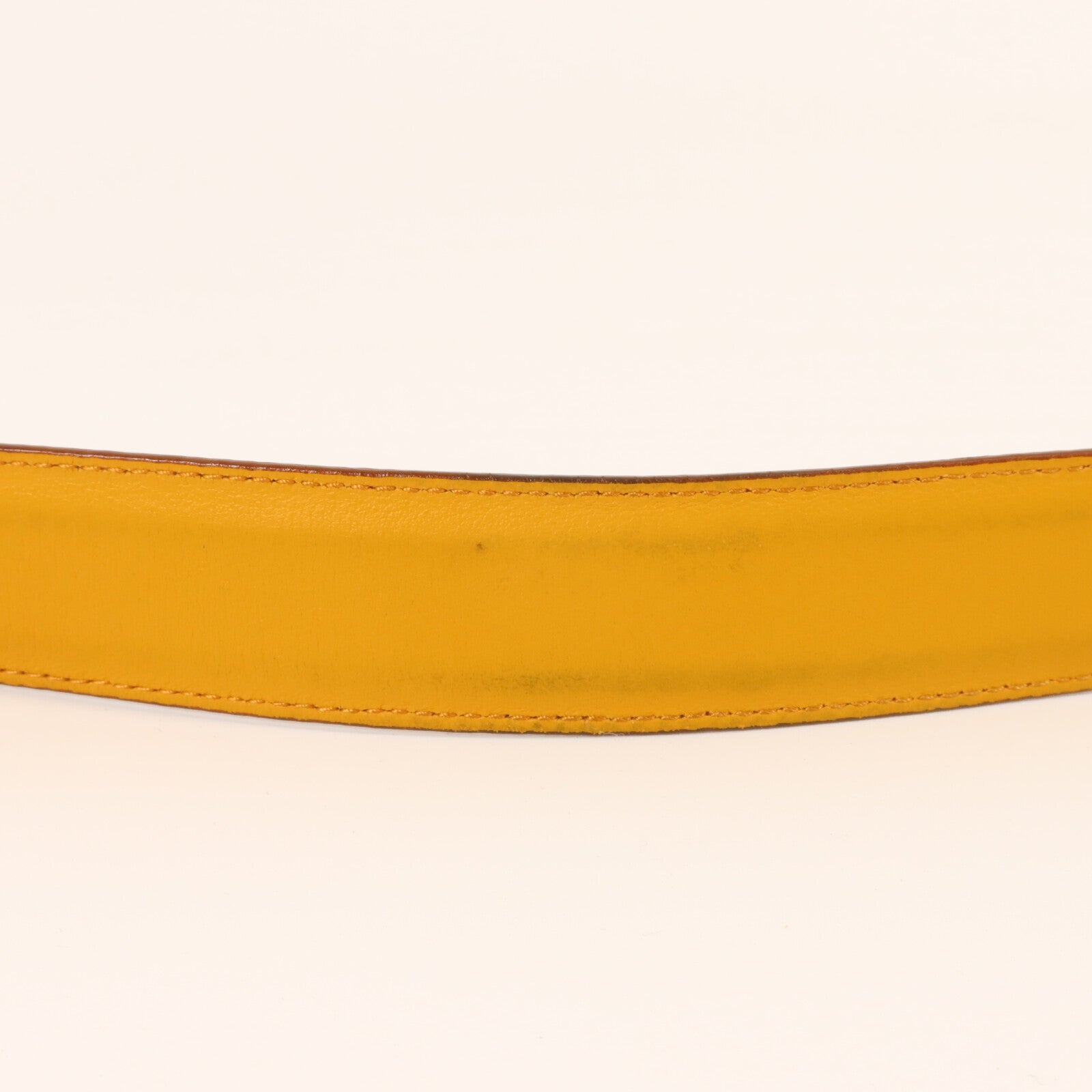 PRADA 牛皮皮革Belt皮帶