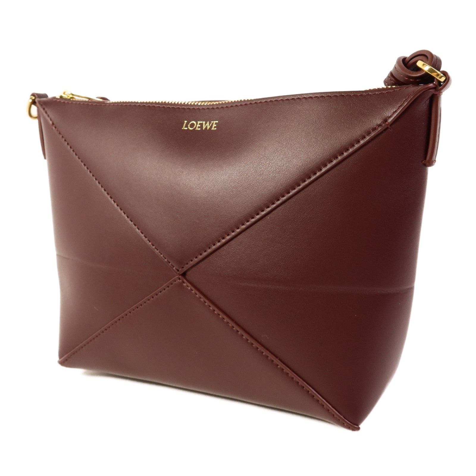 LOEWE 牛皮皮革Puzzle Fold Pouch金扣肩背袋