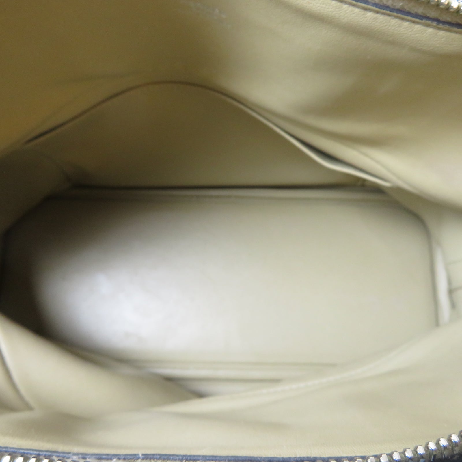 HERMES **【激減優惠】Clemence皮革Bolide 31銀扣手挽肩背兩用袋Trench風衣灰色