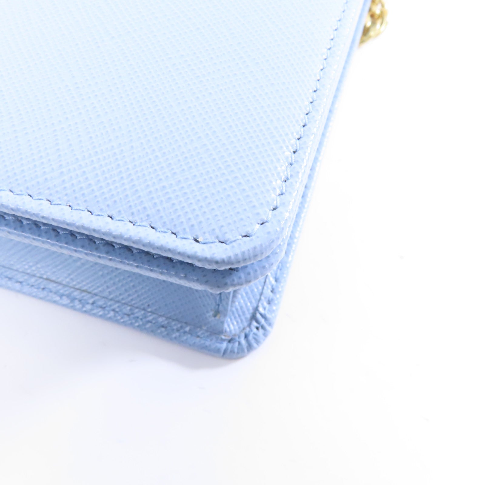 PRADA Saffiano皮革Chain Shoulder Bag金扣鏈帶肩背袋淺藍色