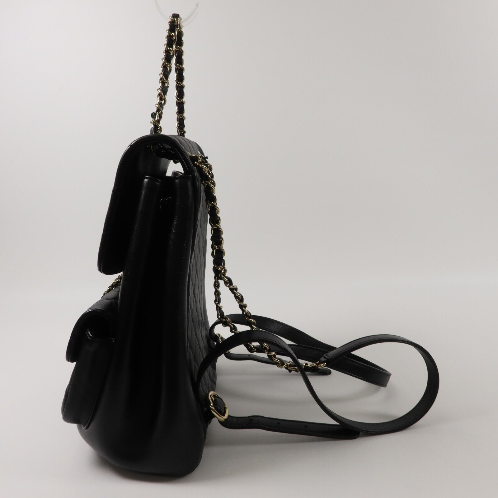 CHANEL 牛皮皮革Duma Backpack Large鏈帶背包