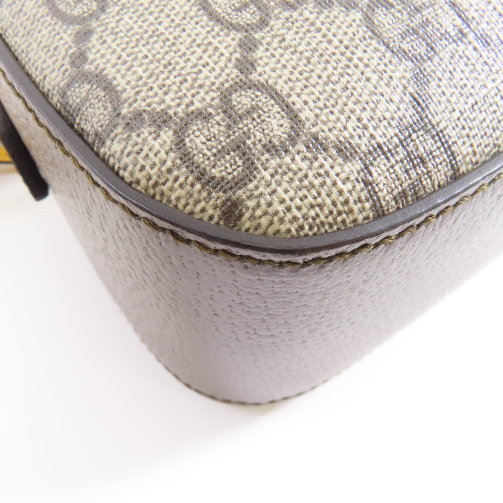GUCCI 塗層帆布Neo Vintage GG Supreme金扣肩背袋棕色