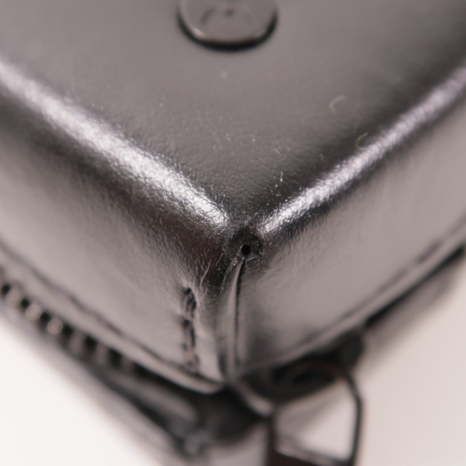 LOUIS VUITTON LV Soft Trunk Wallet Shoulder Bag M69838 Monogram Eclipse Black