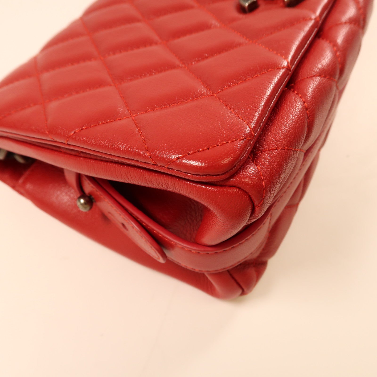 CHANEL 羊皮皮革Shoulder Bag銀扣鏈帶肩背袋紅色
