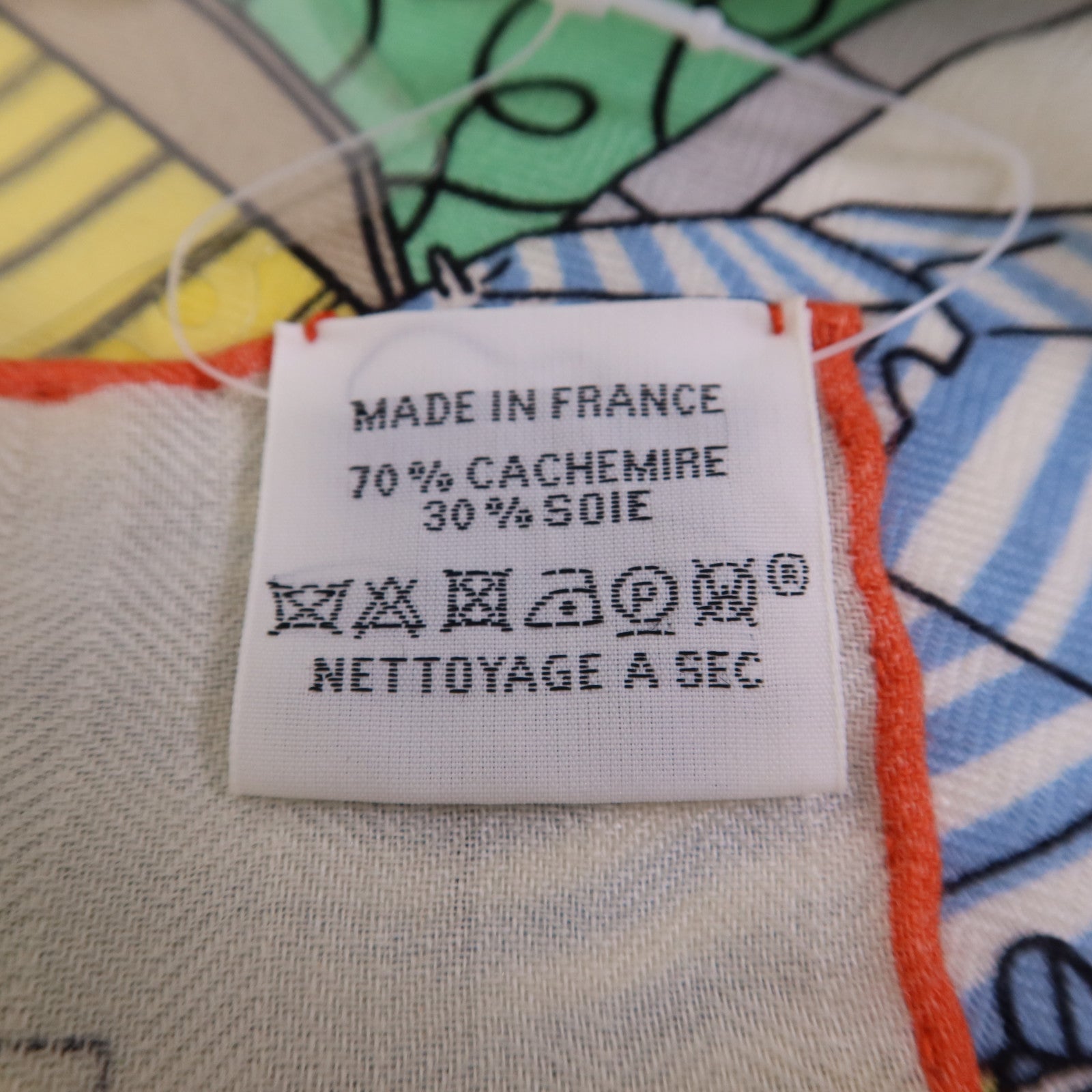 HERMES 羊絨/絲質Scarf 140X140絲巾