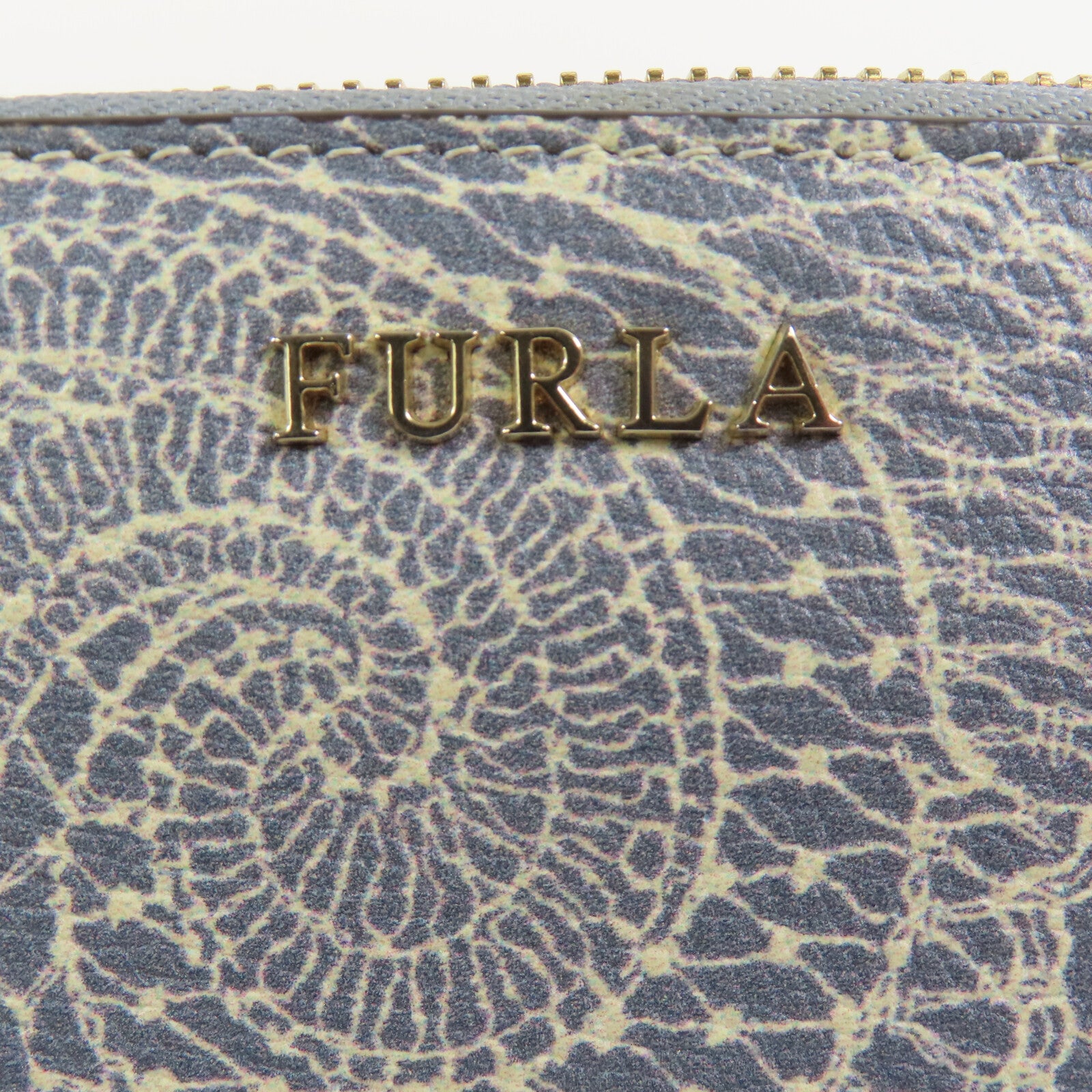 Furla 牛皮皮革Small Round Wallet金扣拉鏈短錢包