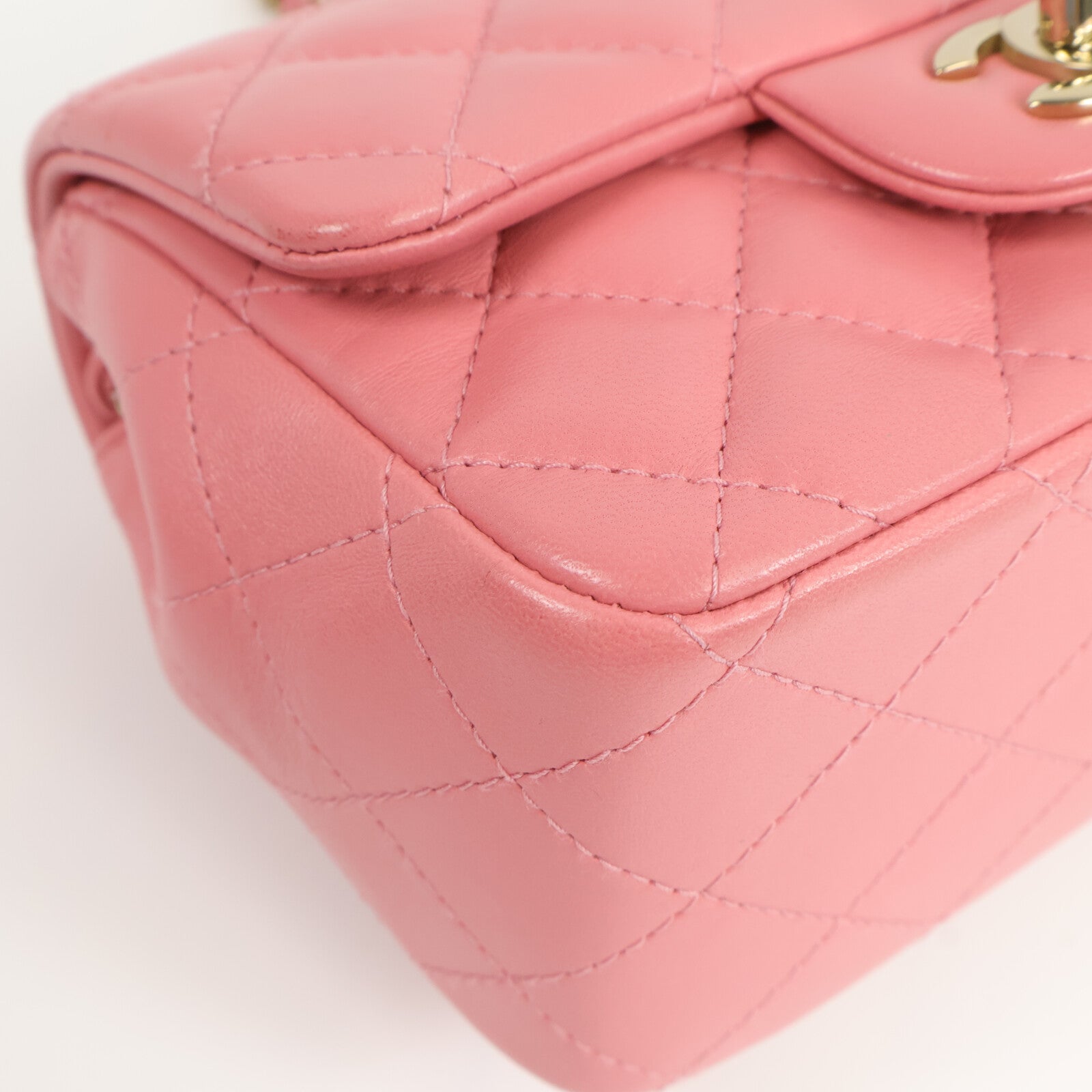 CHANEL 羊皮皮革Mini Classic 17鏈帶肩背袋