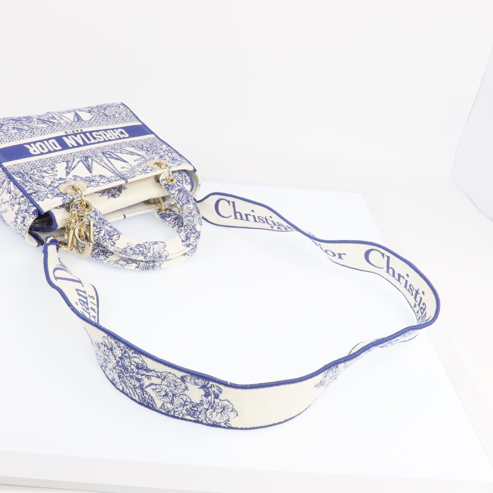 Dior 帆布Lady Dior金扣手挽肩背兩用袋